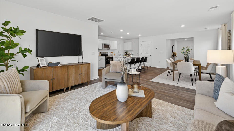 507 Chestnut Oak Drive Property Photo 13