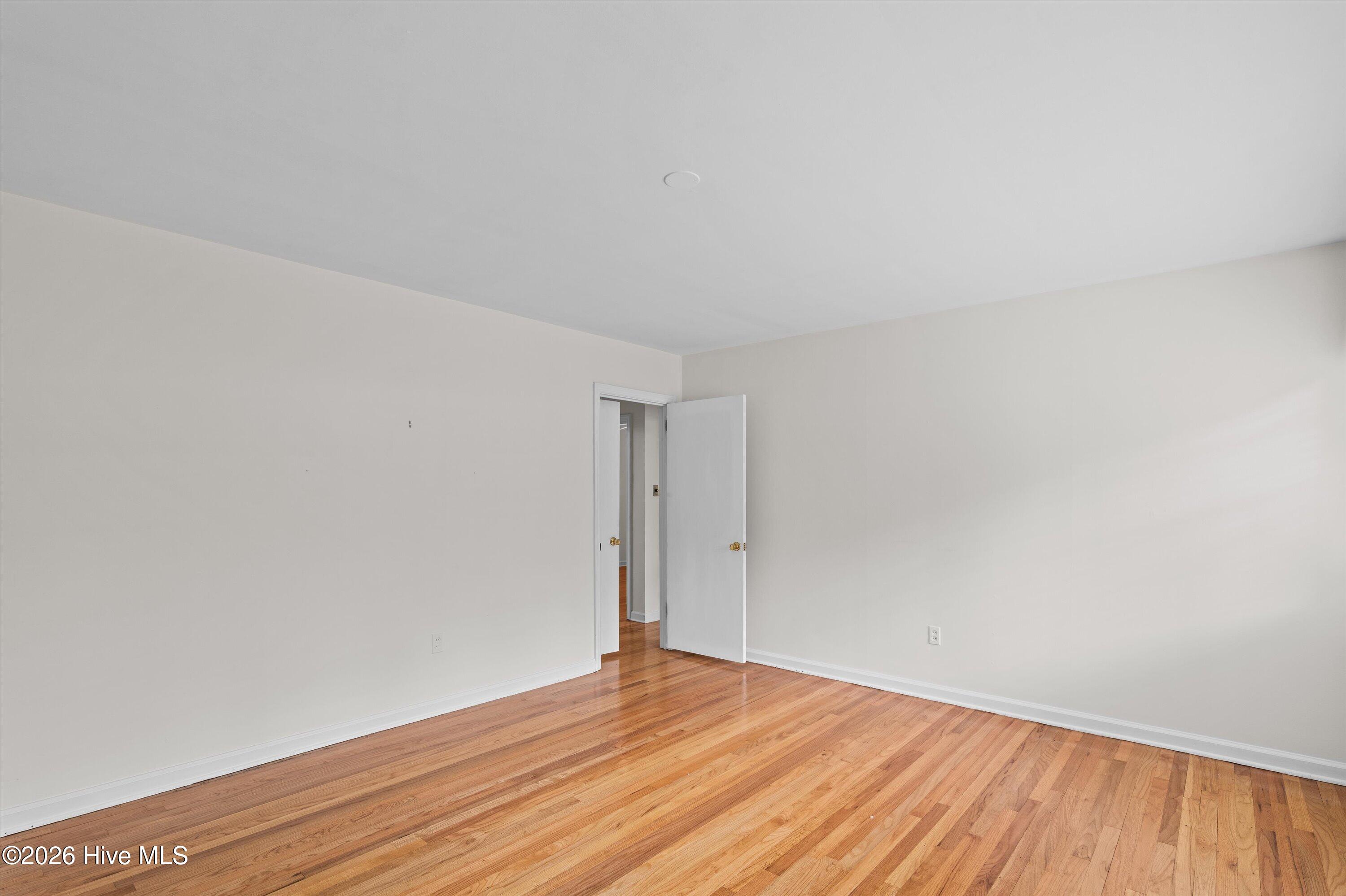 6370 Columbia Road Property Photo 6