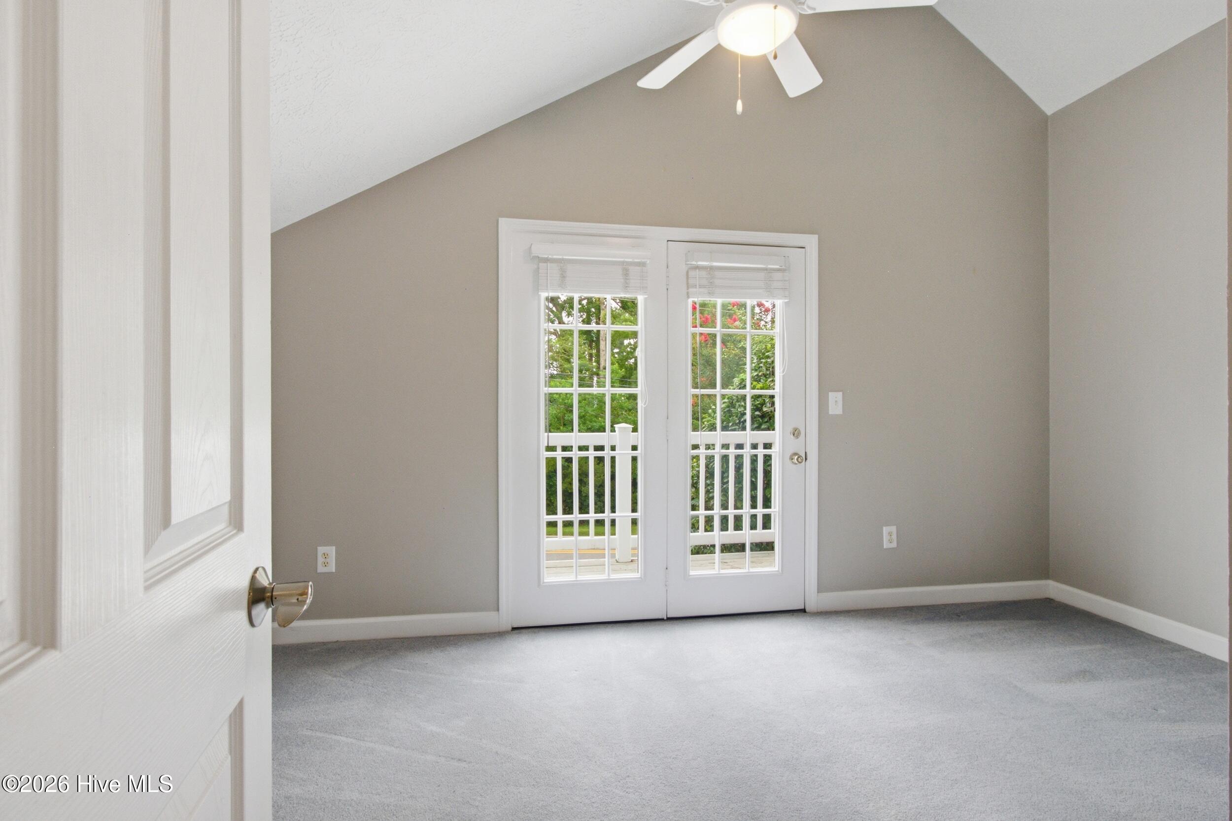 209 E Palmer Drive Property Photo 29