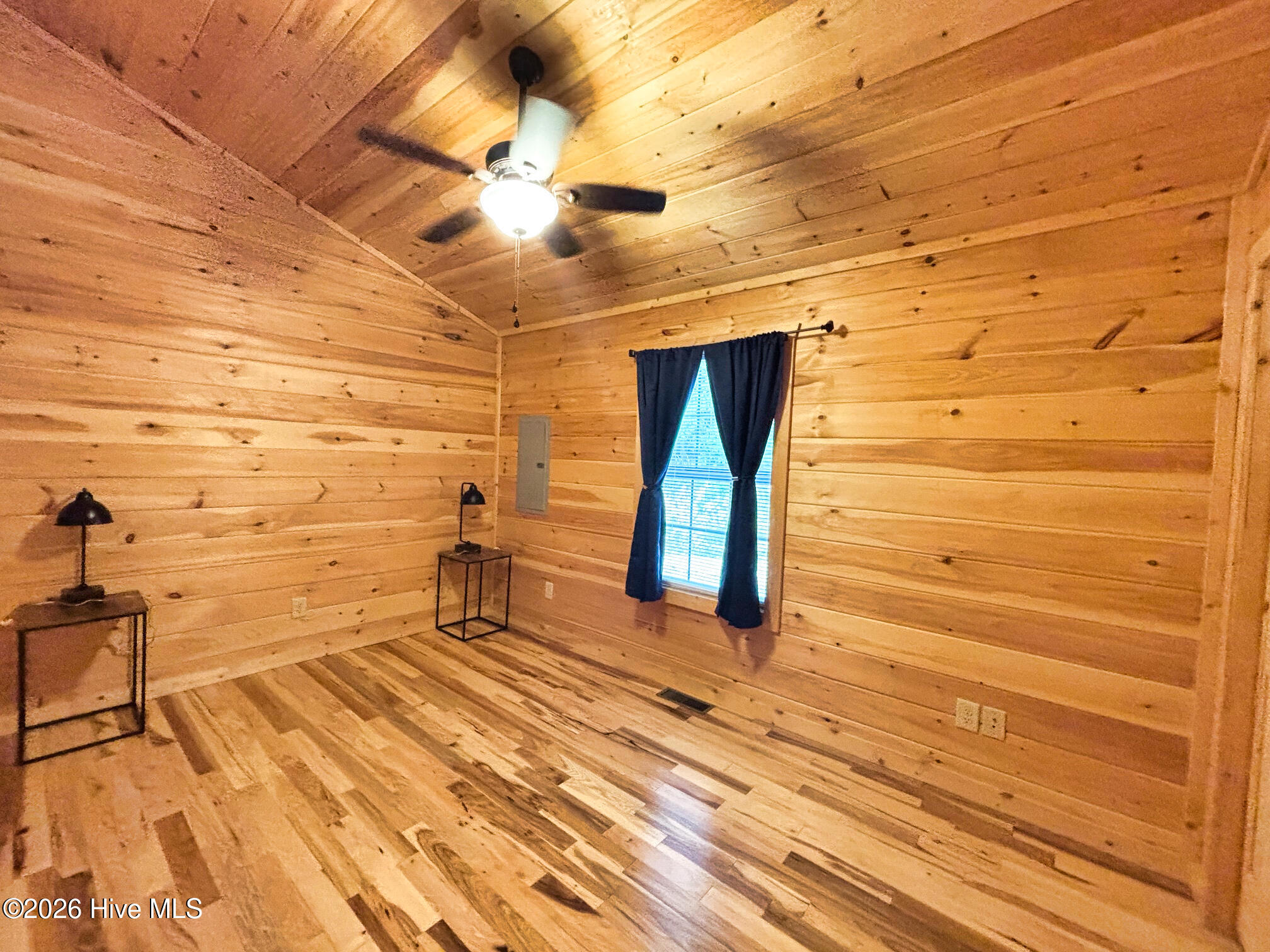 325 Dawsons Lane Property Photo 22