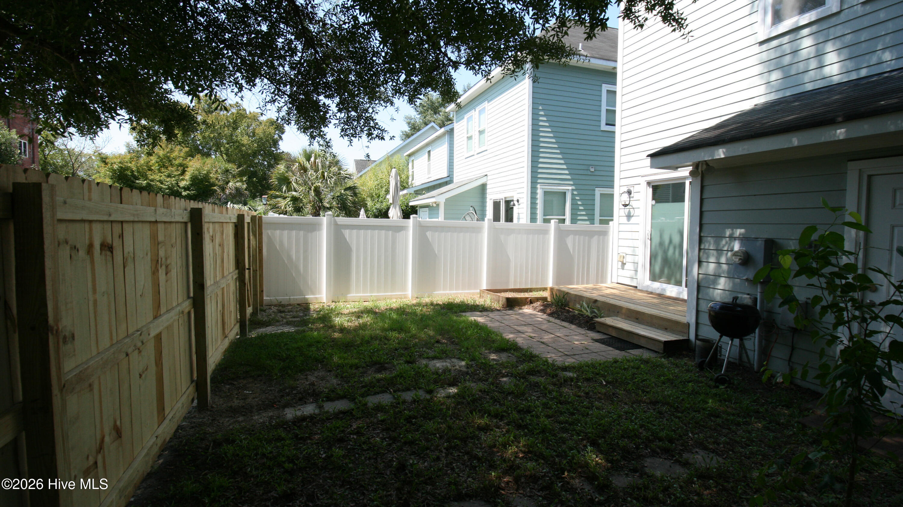 632 Brunswick Street Property Photo 24