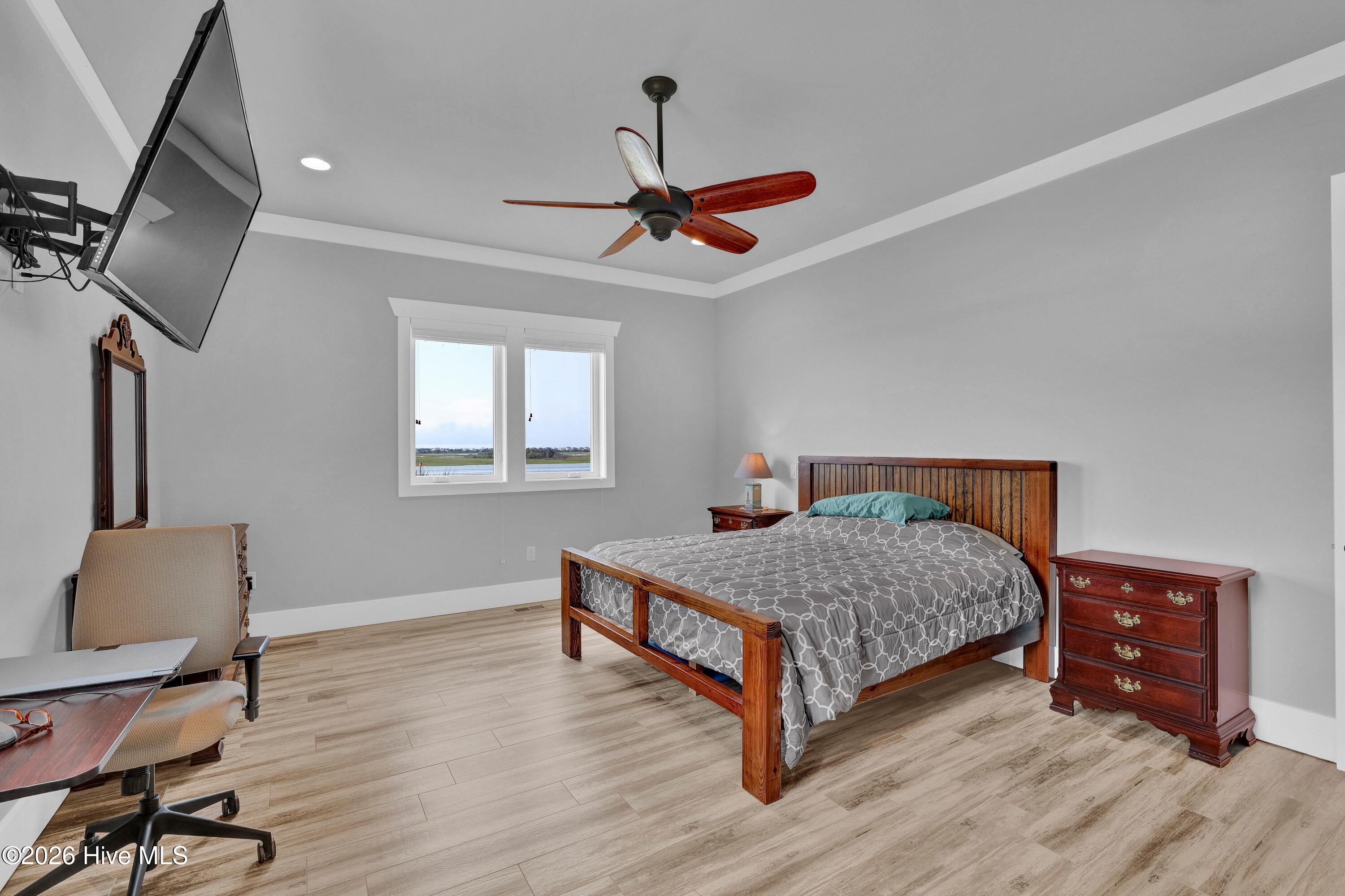 1044 Mallard Bay Drive Property Photo 12