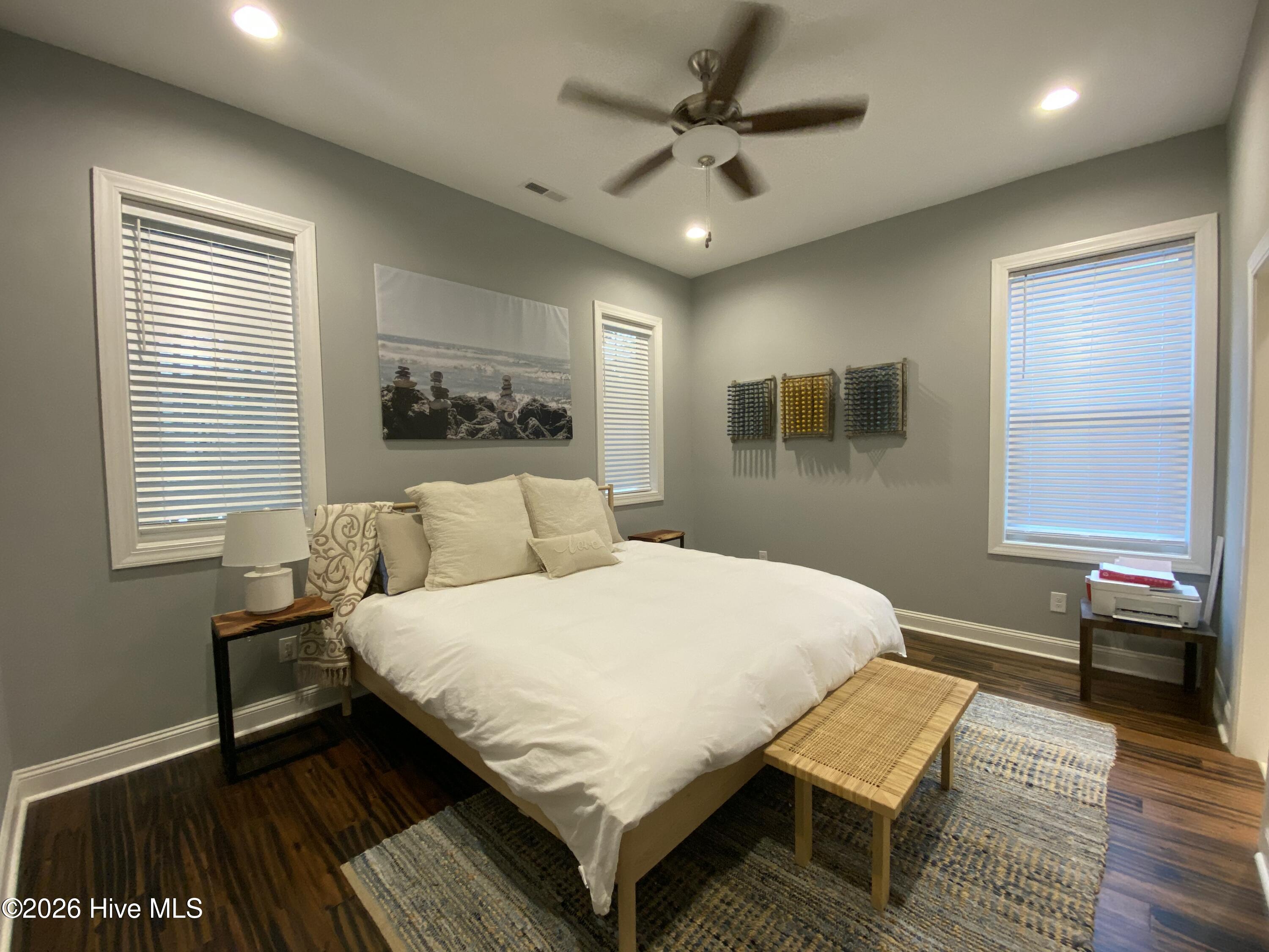 5018 Walton Street Property Photo 20