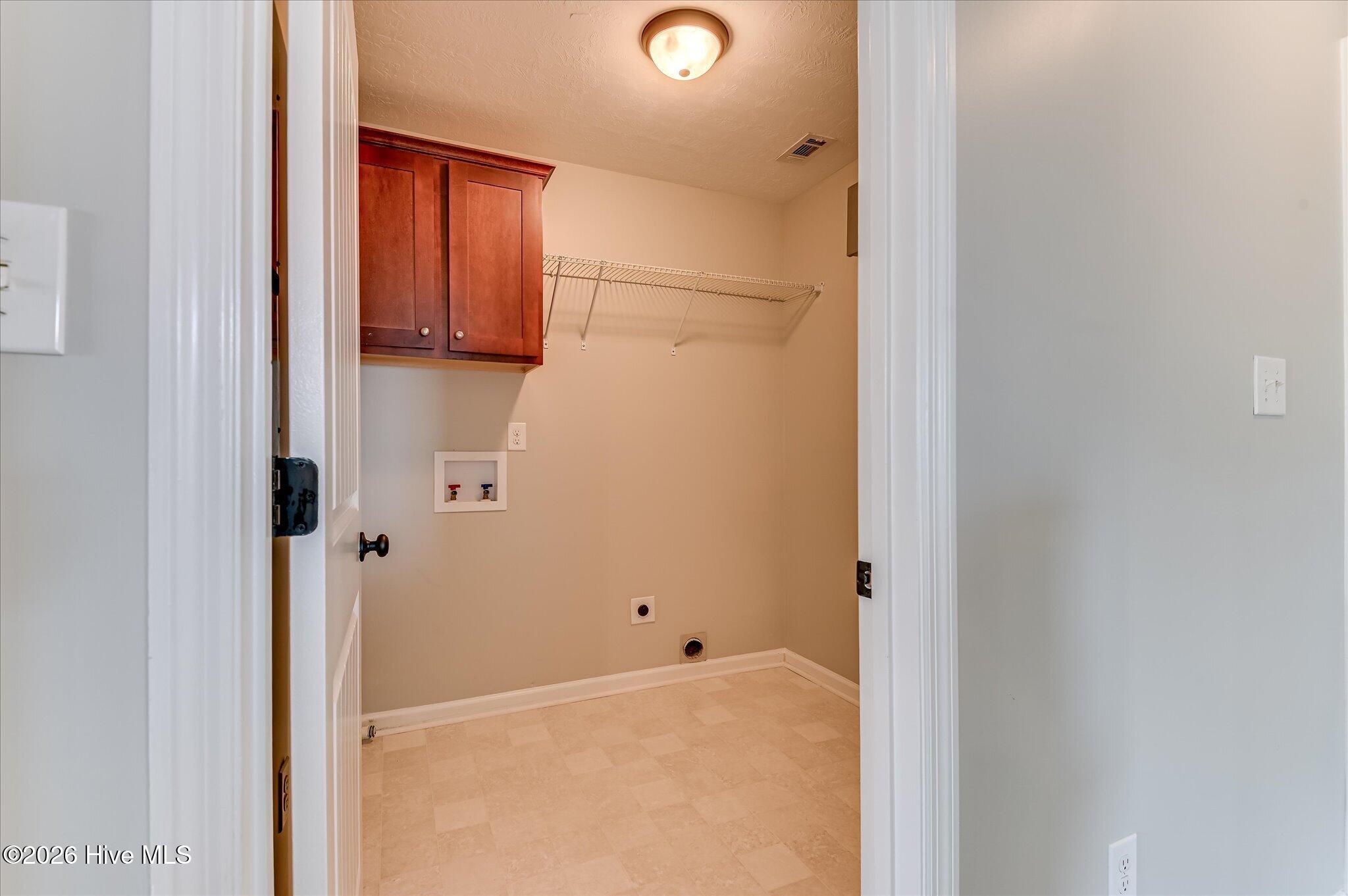 7002 Summerton Drive Property Photo 29