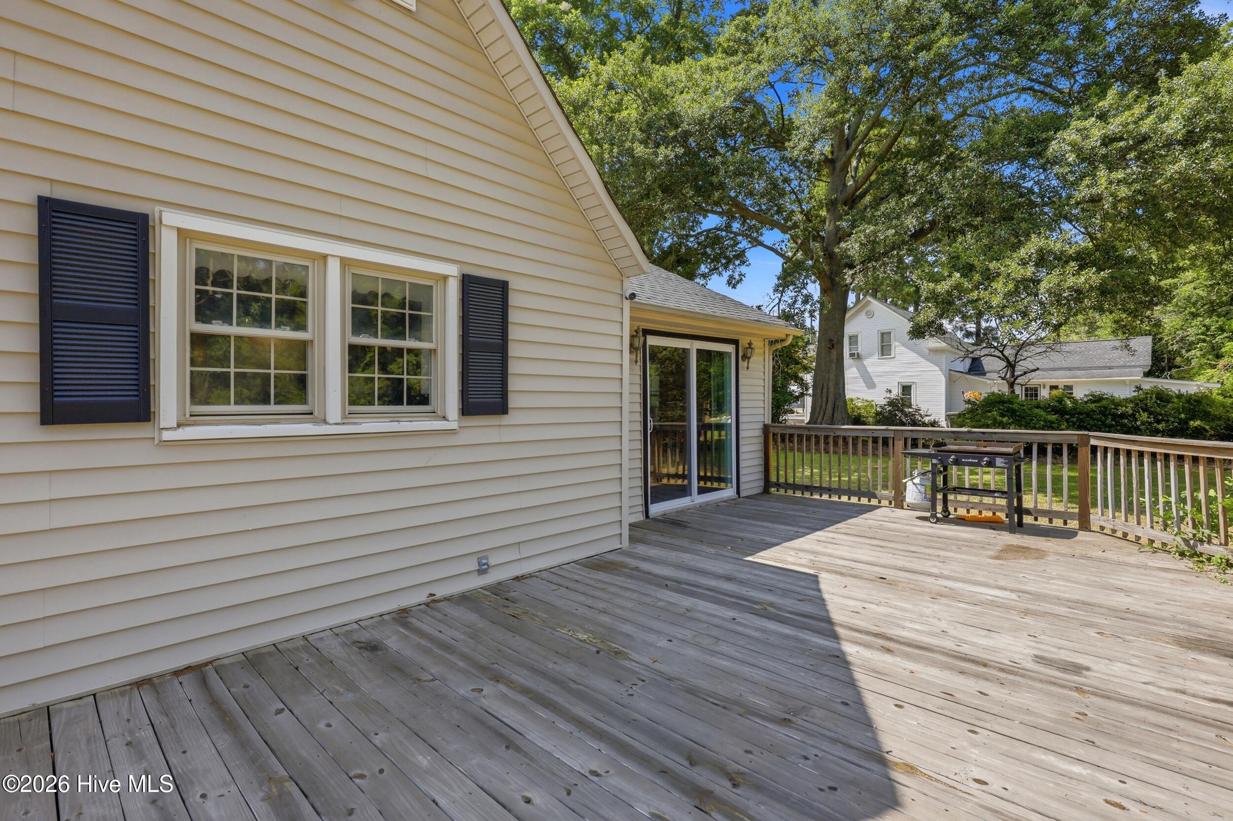 421 S Brown Street Property Photo 42