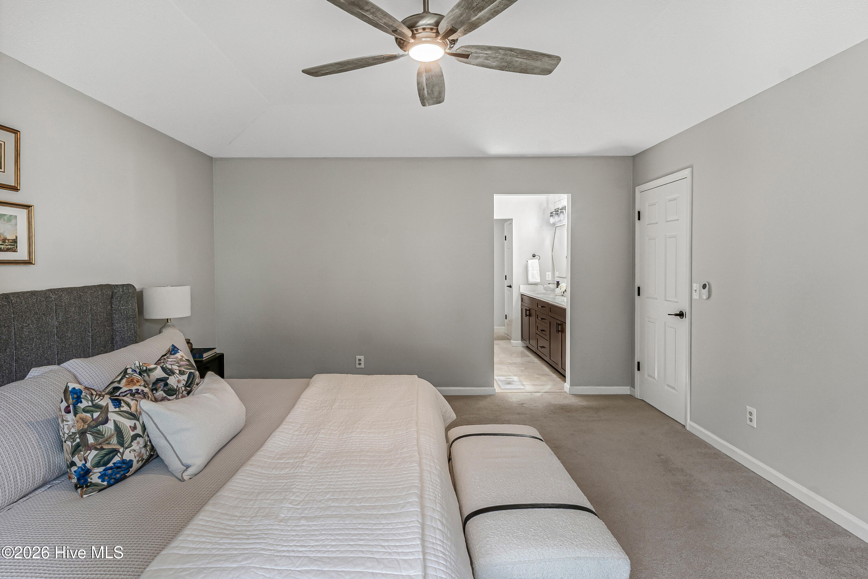 720 Diamondhead Drive S Property Photo 15