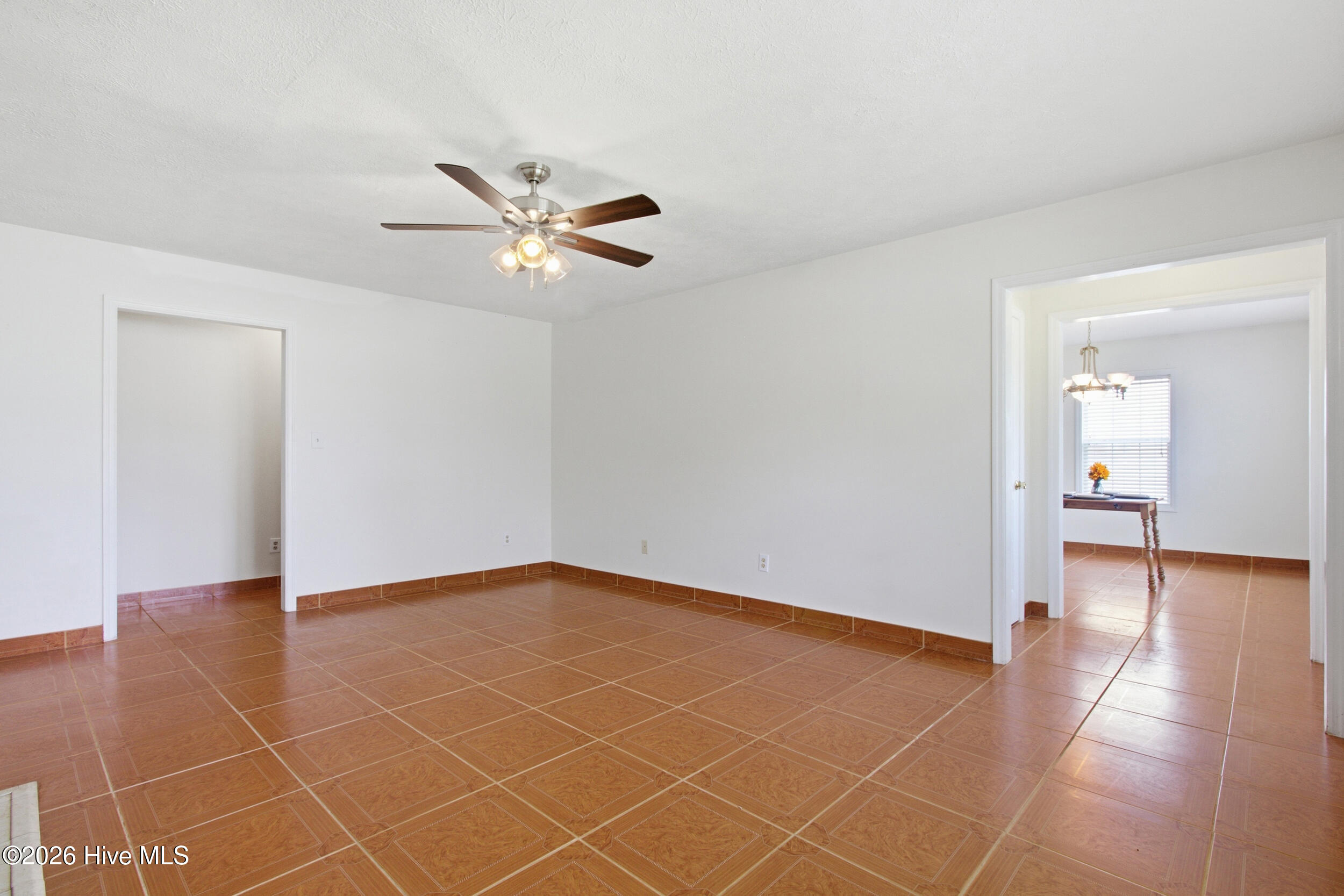 330 Lee Drive Property Photo 8