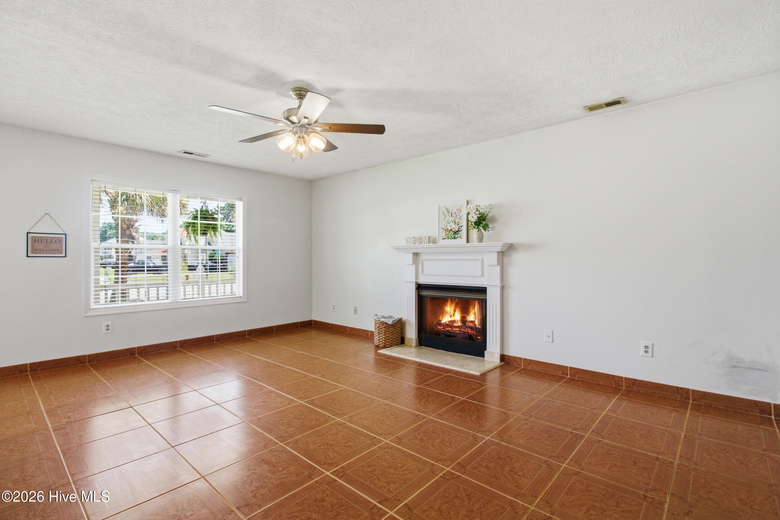 330 Lee Drive Property Photo 10