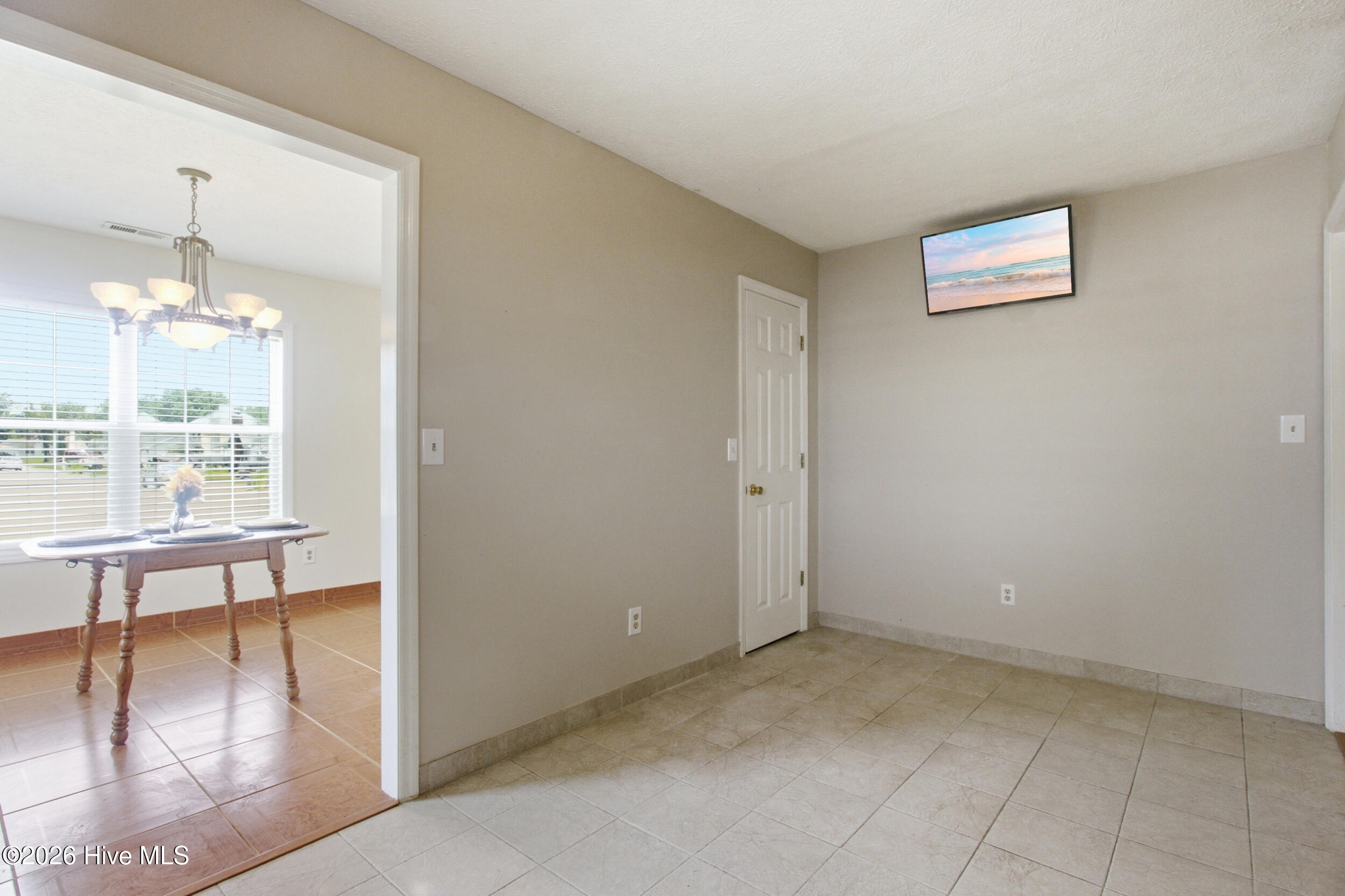 330 Lee Drive Property Photo 16