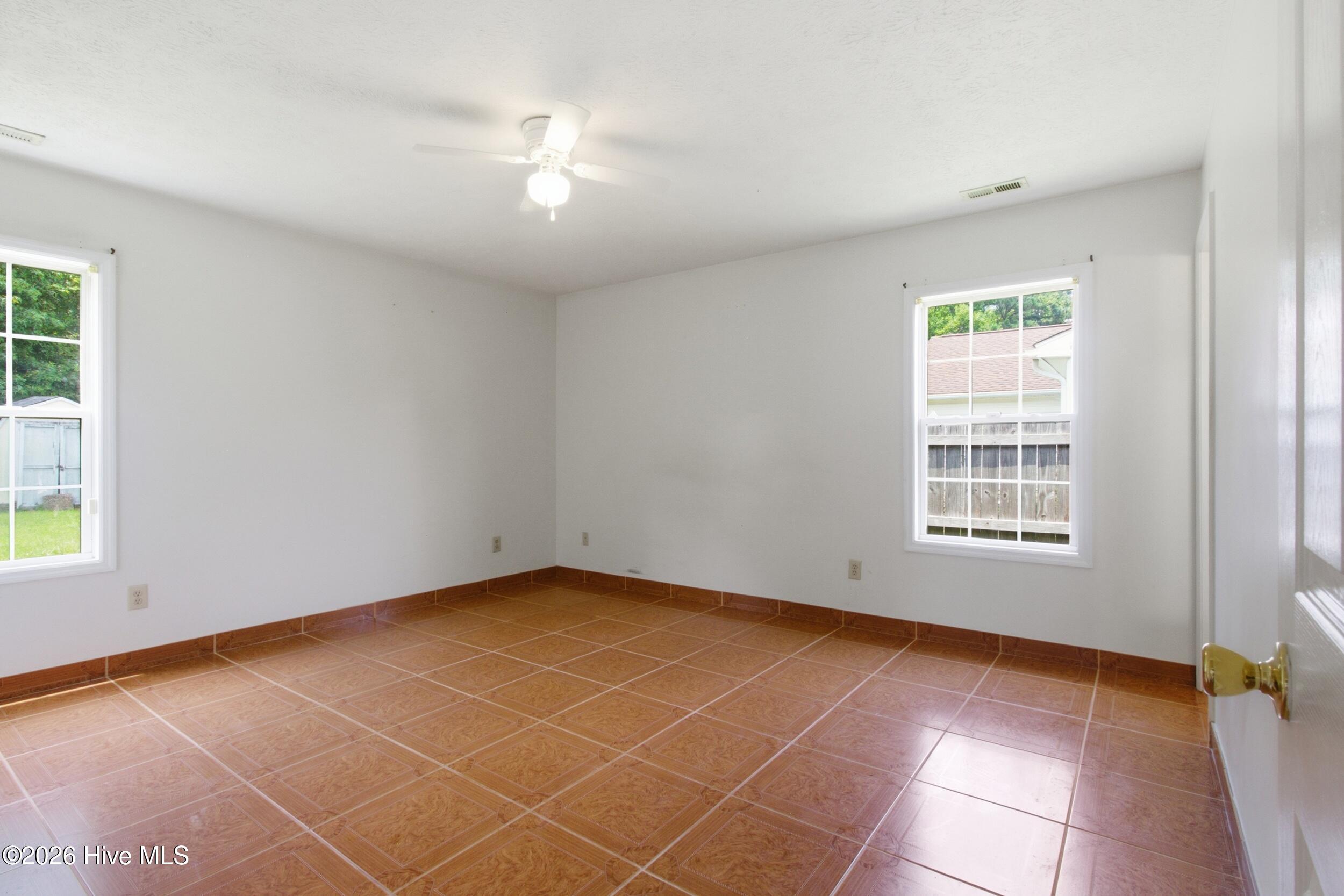 330 Lee Drive Property Photo 20