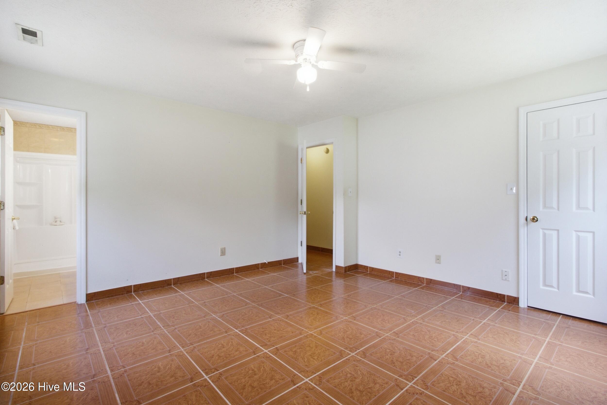 330 Lee Drive Property Photo 22