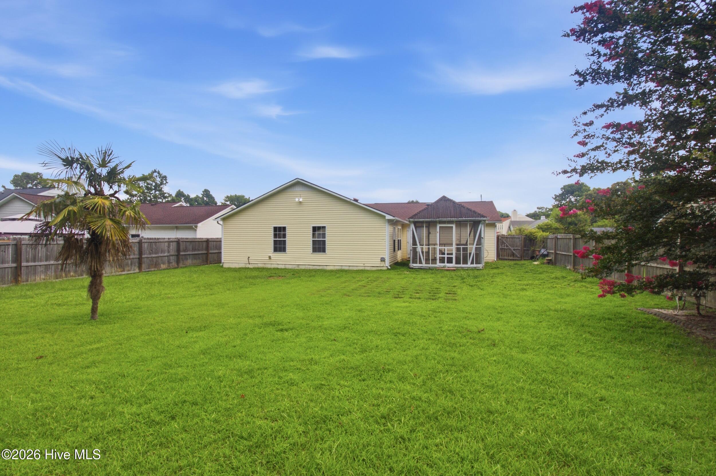 330 Lee Drive Property Photo 28