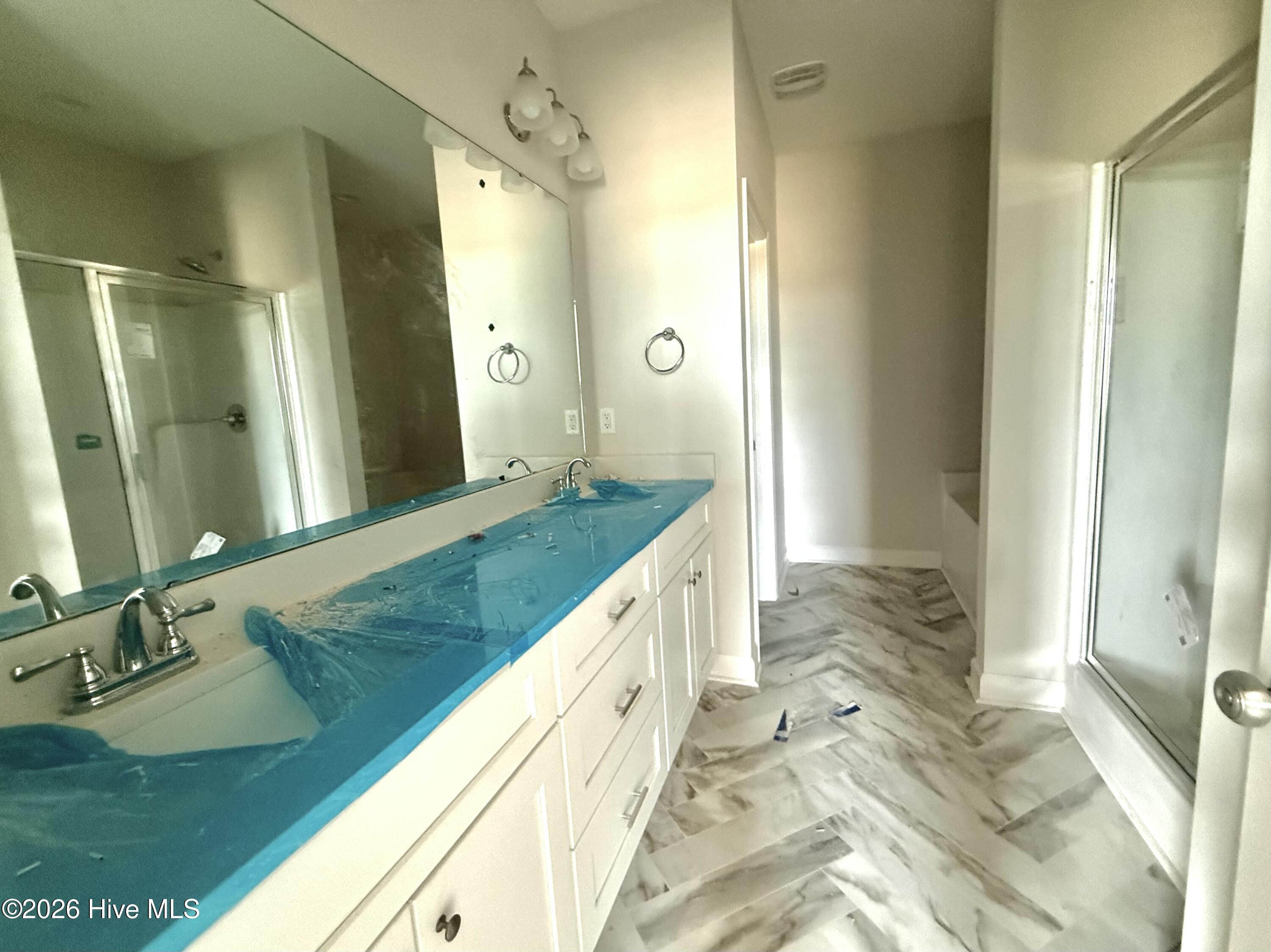 3050 Caroline Avenue Property Photo 10
