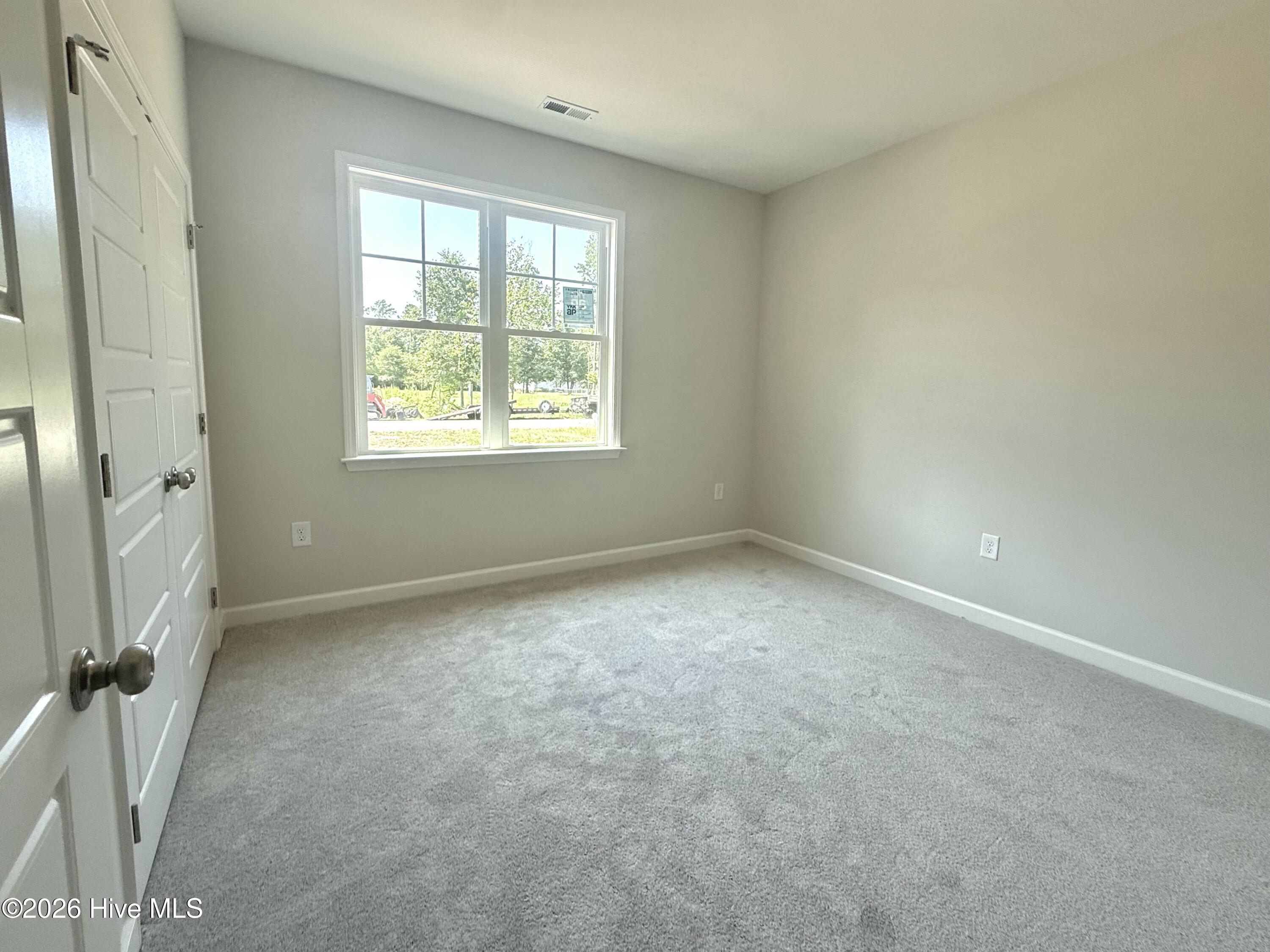3050 Caroline Avenue Property Photo 12