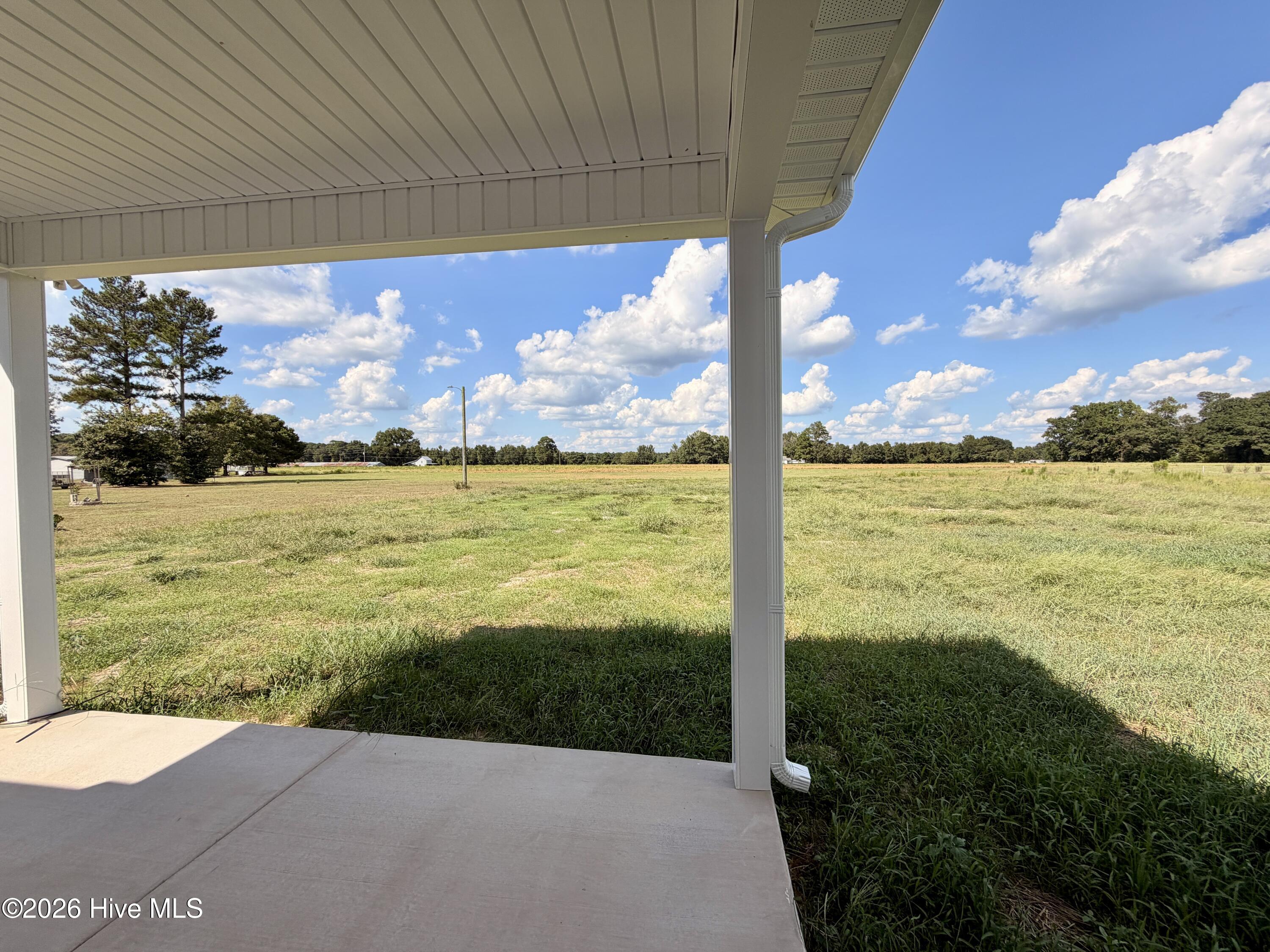 3050 Caroline Avenue Property Photo 48