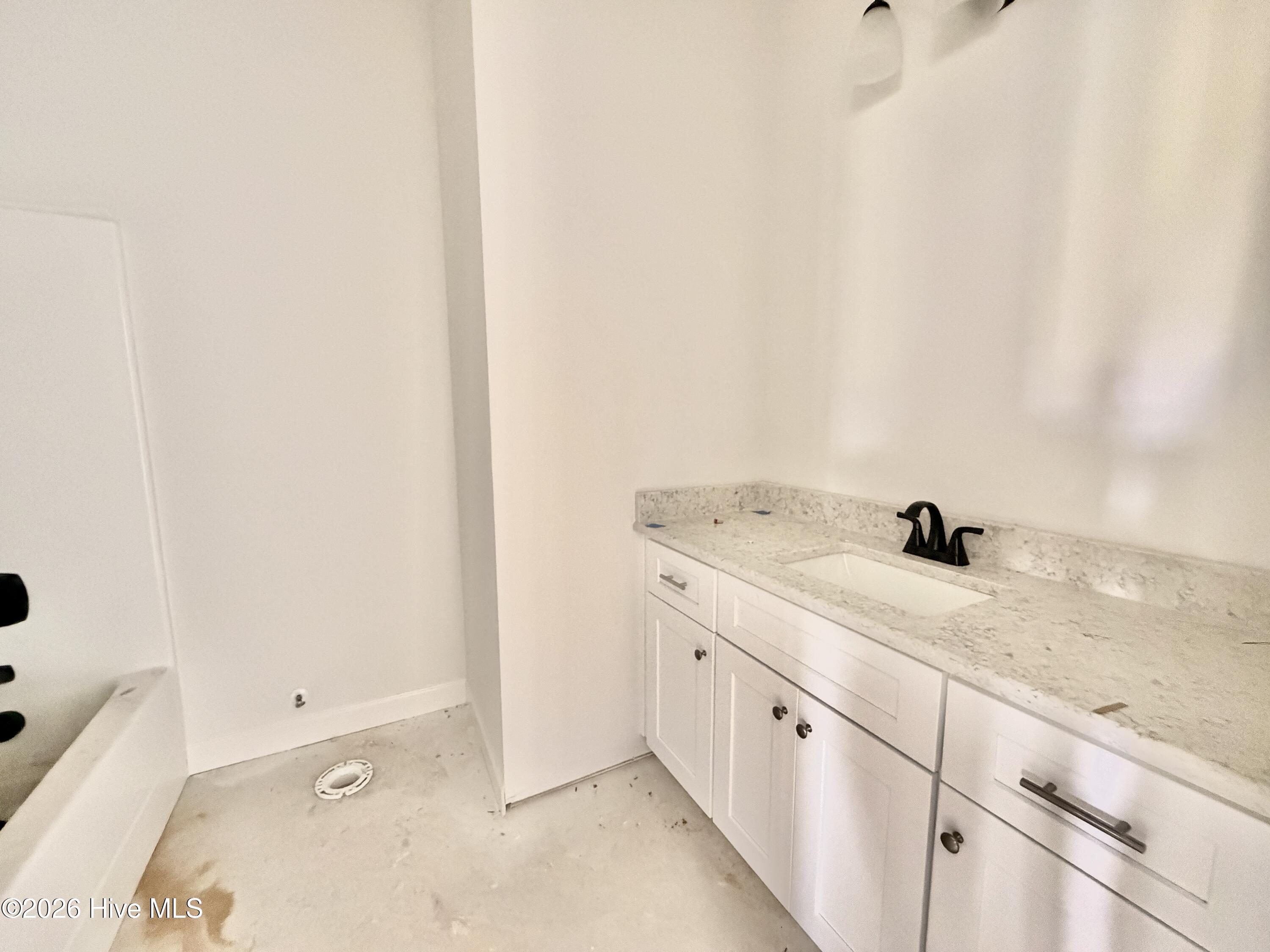 3717 Chatsworth Drive Property Photo 7