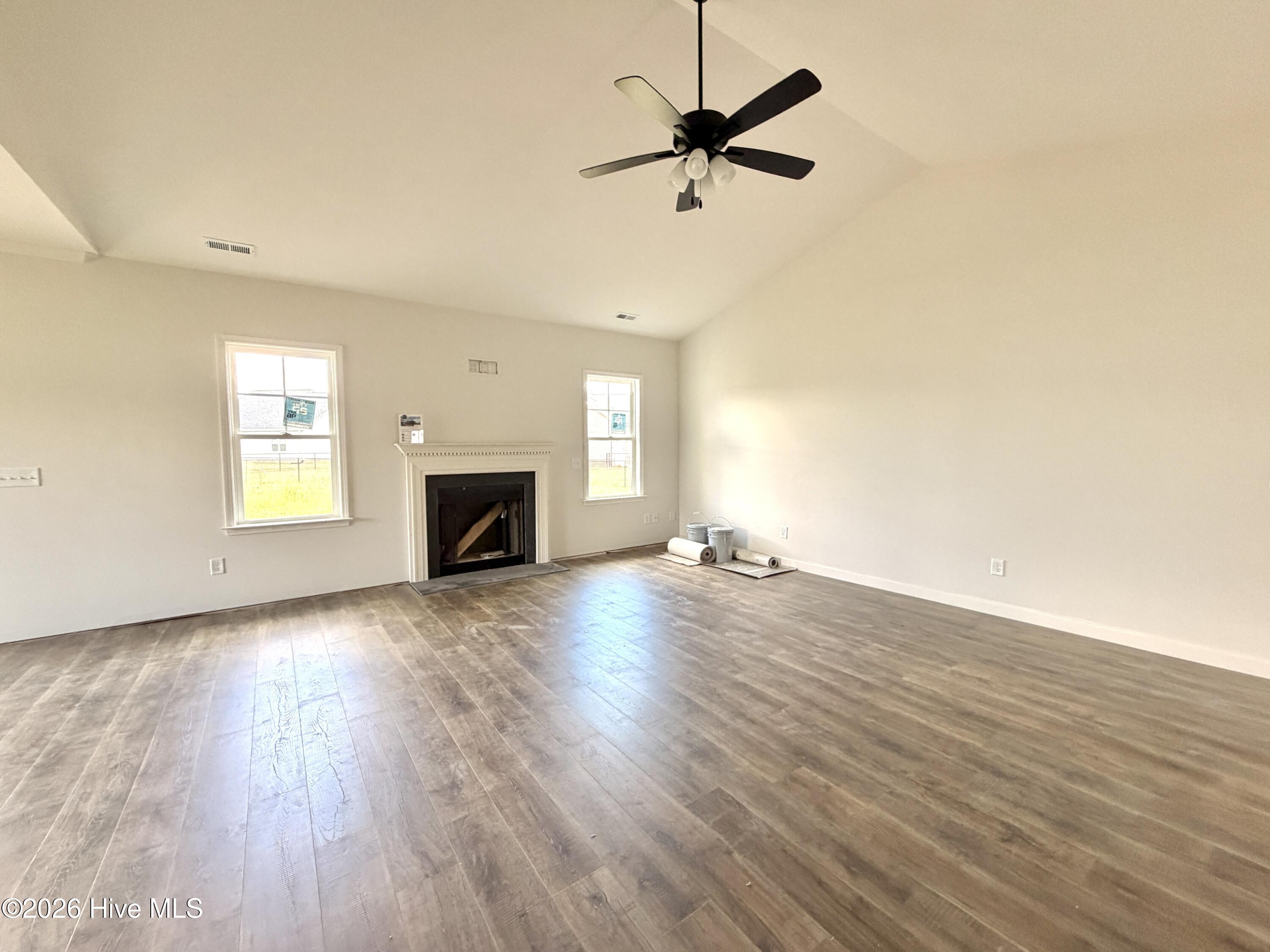 3717 Chatsworth Drive Property Photo 8