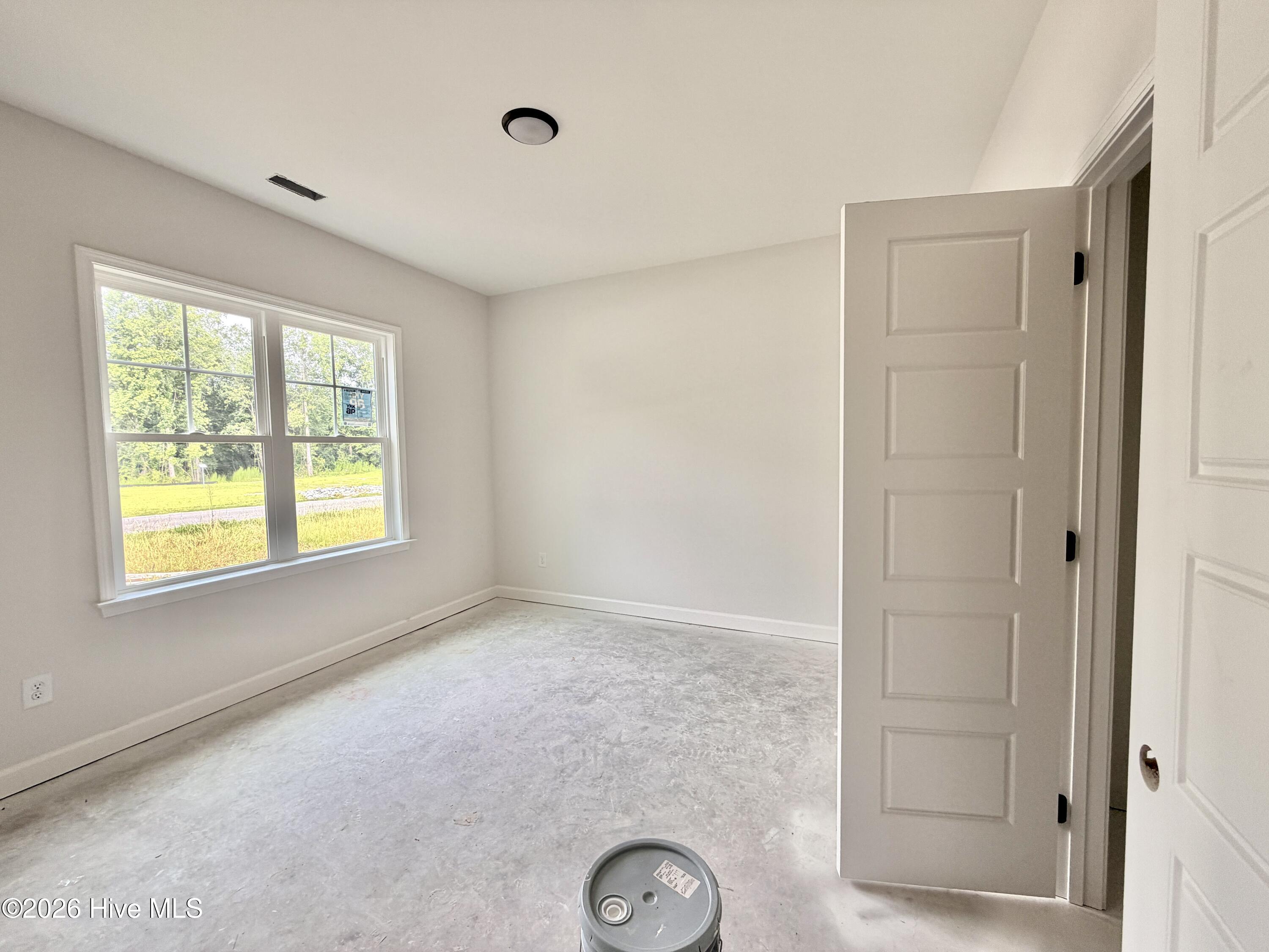 3717 Chatsworth Drive Property Photo 9