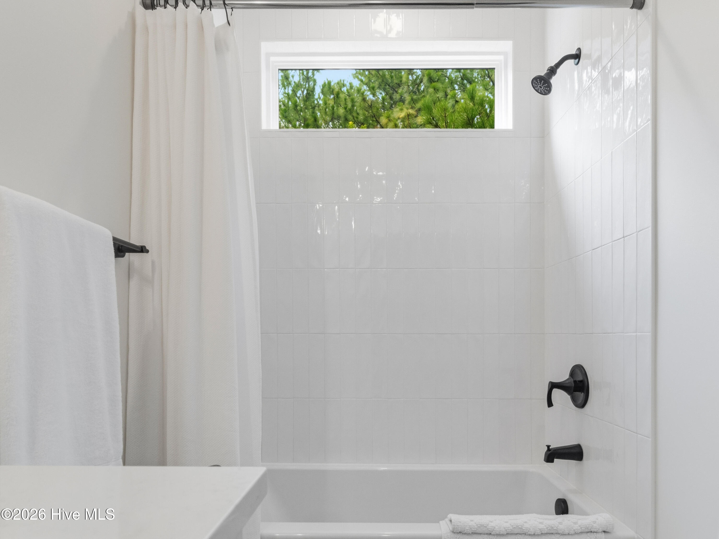 32 Riviera Drive Property Photo 24