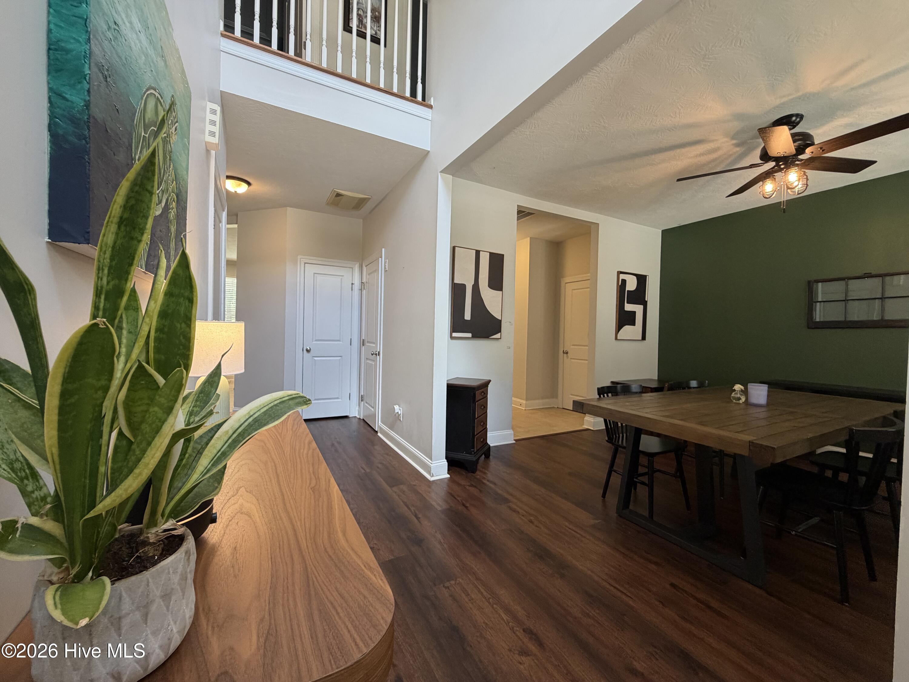 1028 Lancaster Way Property Photo 10