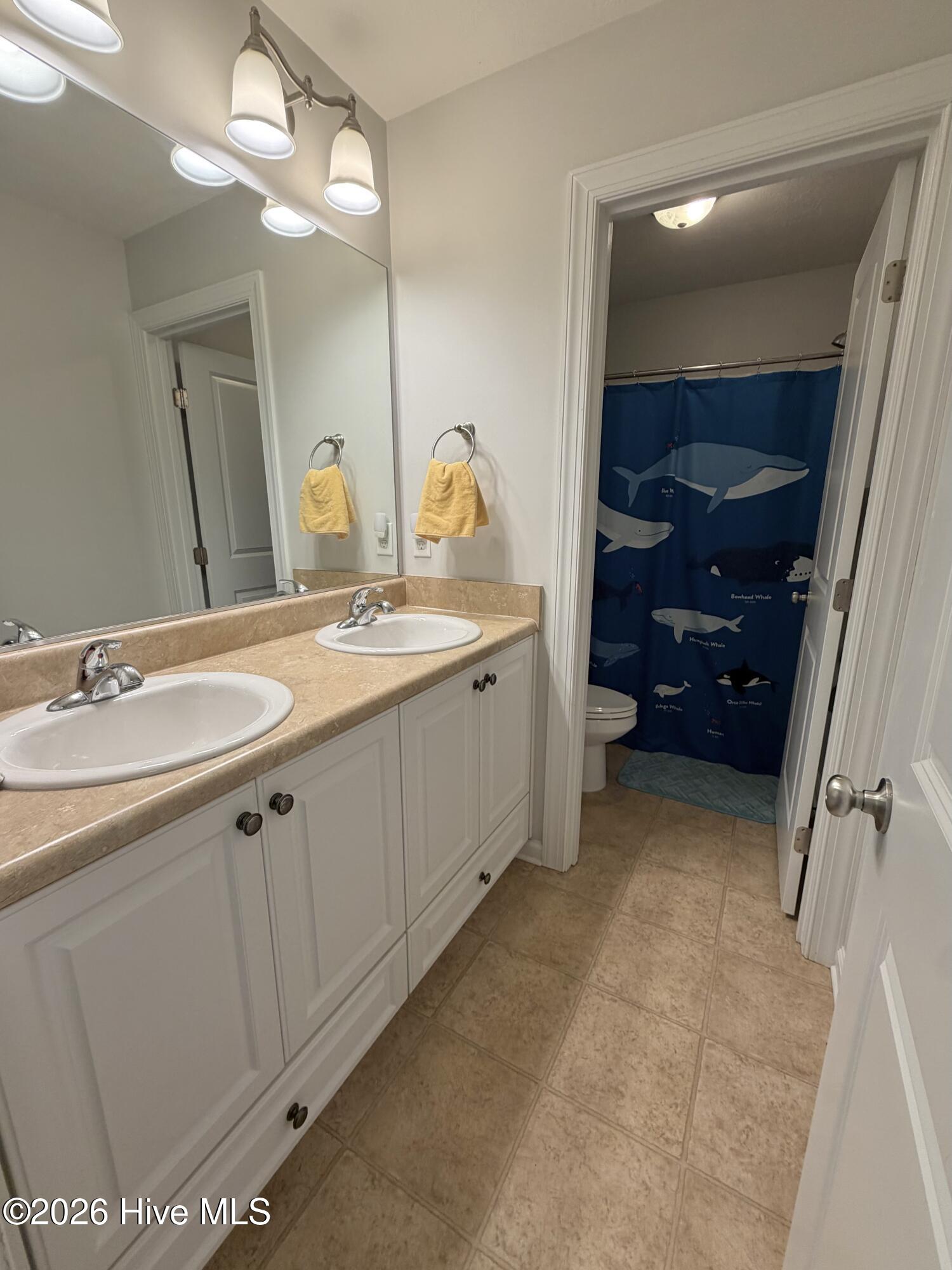 1028 Lancaster Way Property Photo 42