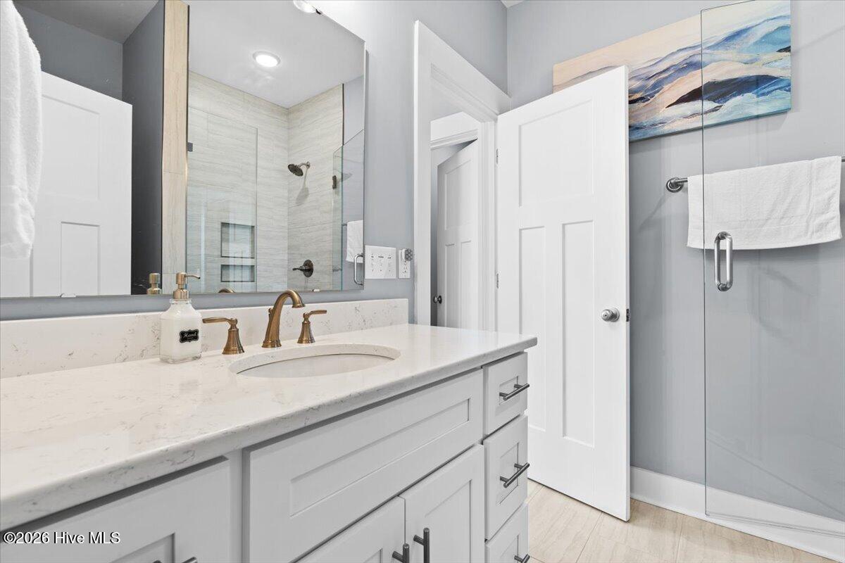 412 E Fourth Street Property Photo 48