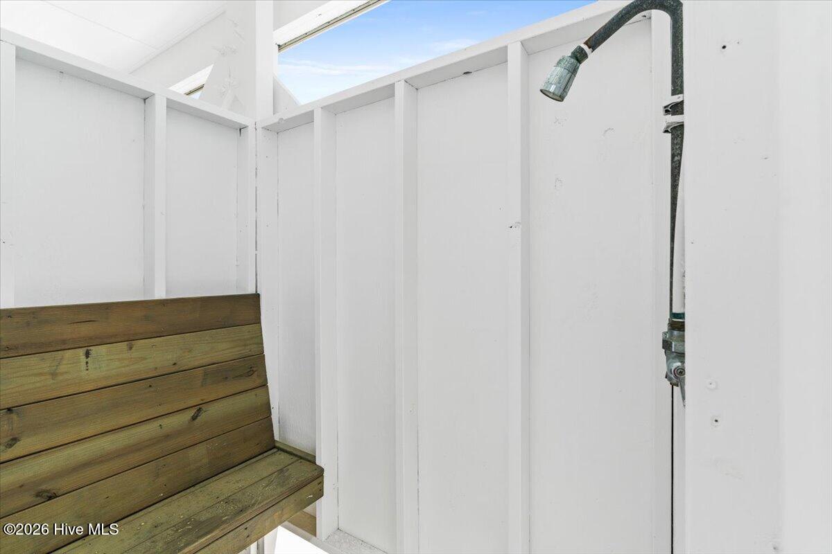 412 E Fourth Street Property Photo 68