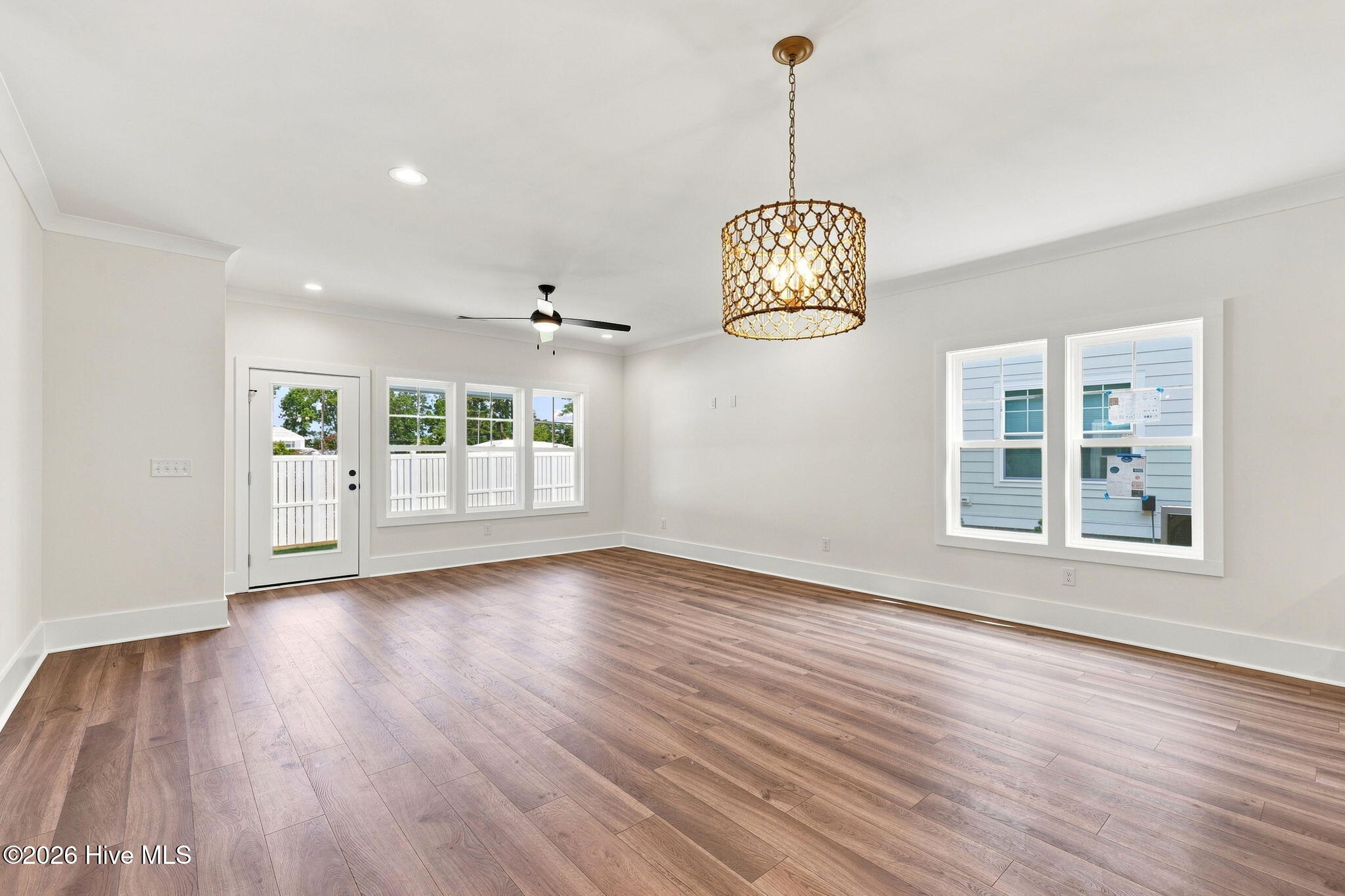 132 Pine View Boulevard Property Photo 6