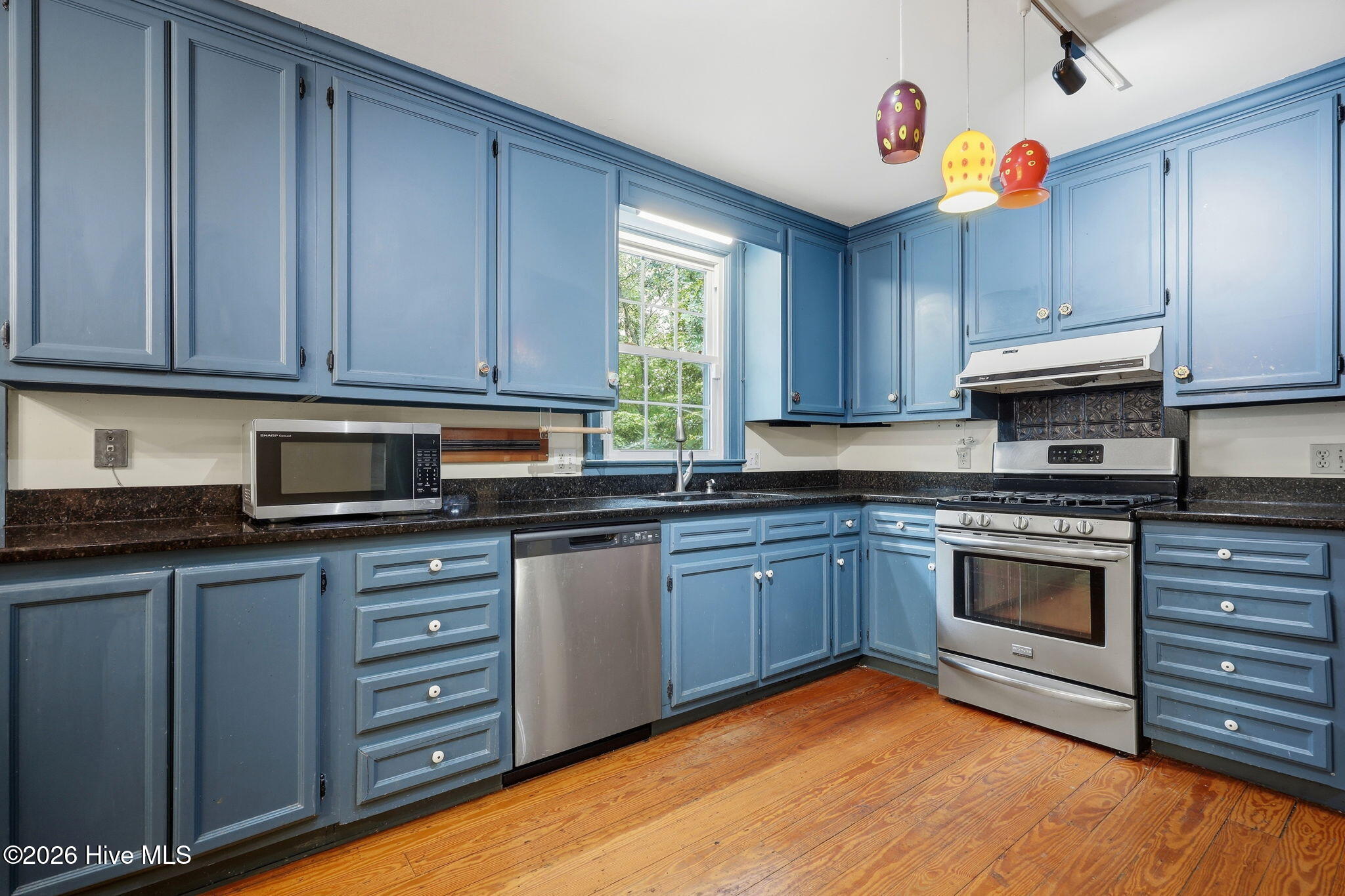 1608 Canterbury Road Property Photo 16