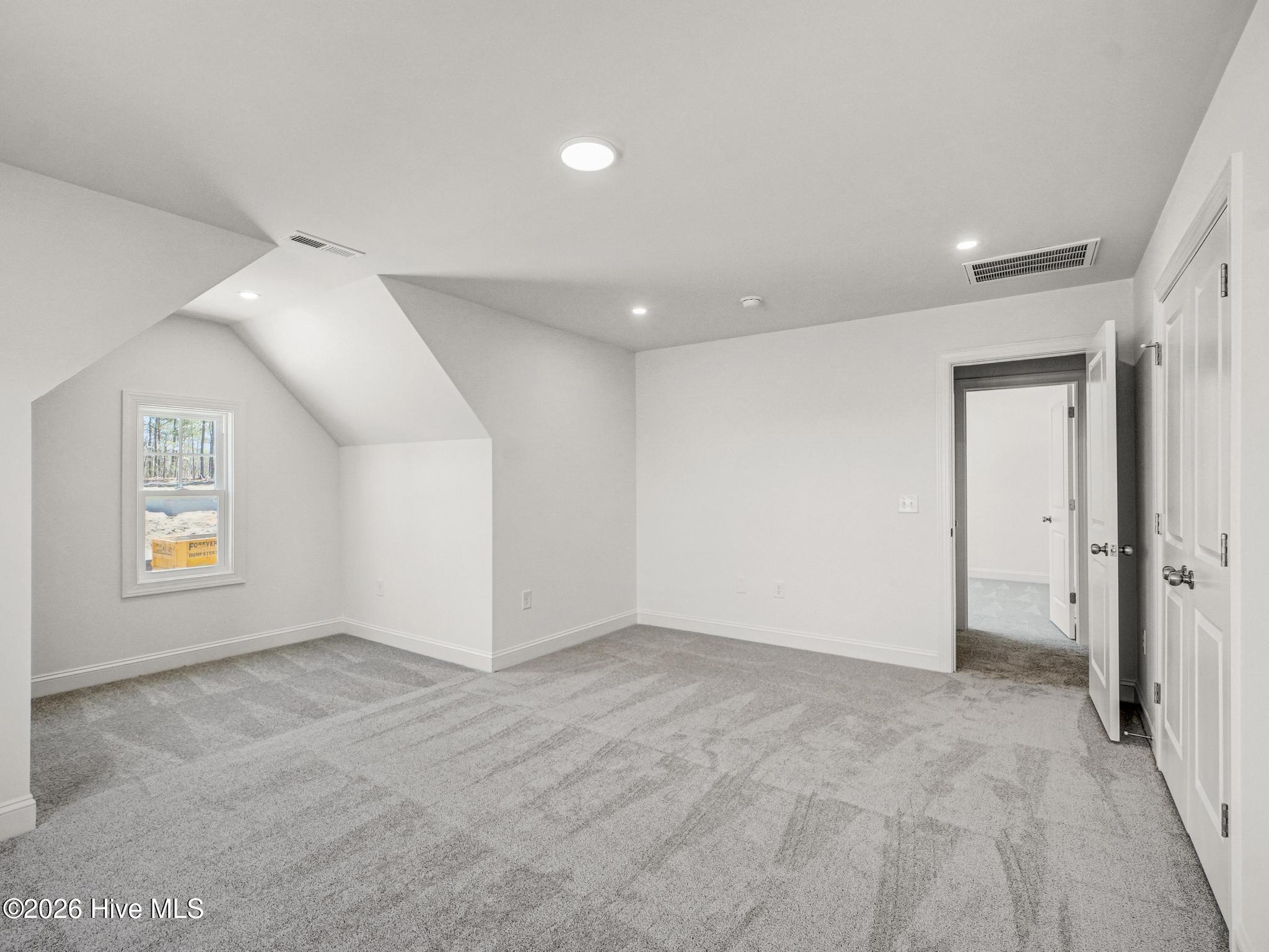 809 Blue Bird Drive Property Photo 22