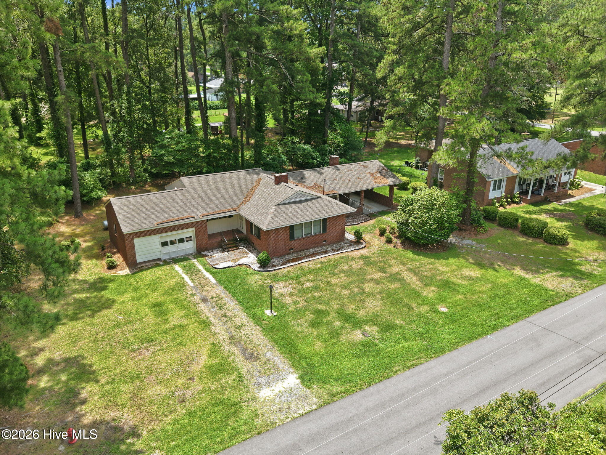 211 Nelson Street Property Photo 7