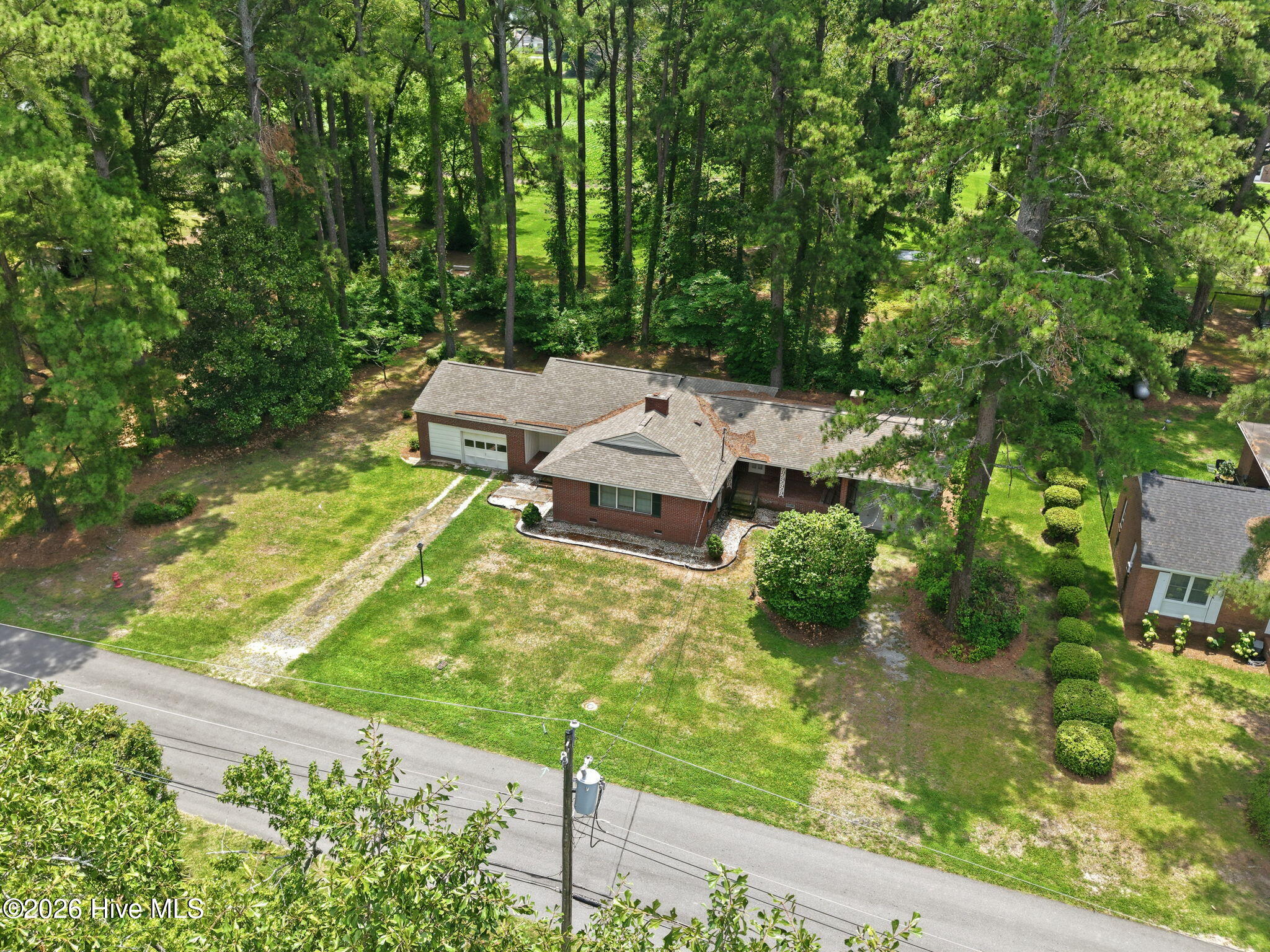 211 Nelson Street Property Photo 8