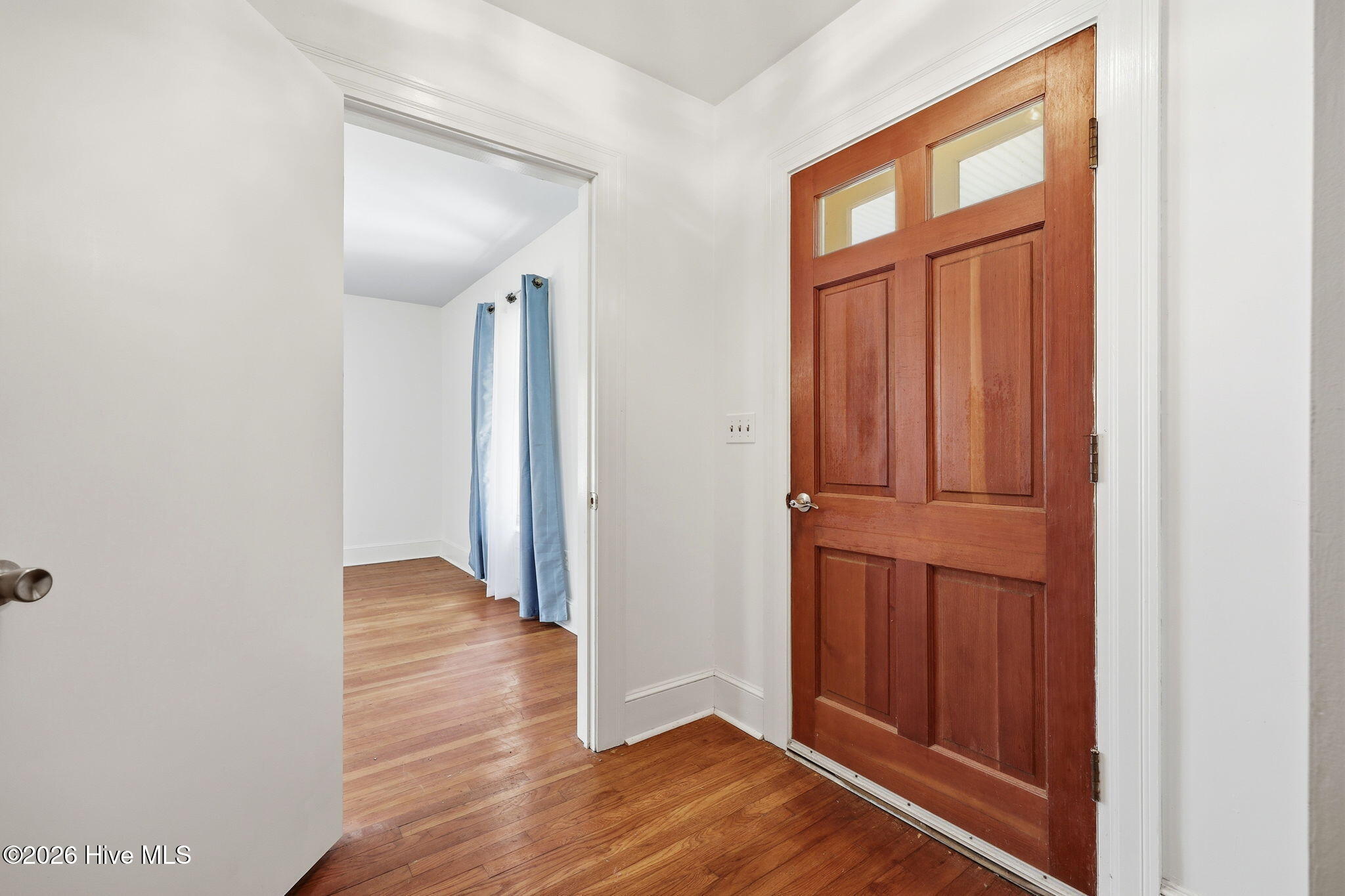 211 Nelson Street Property Photo 14