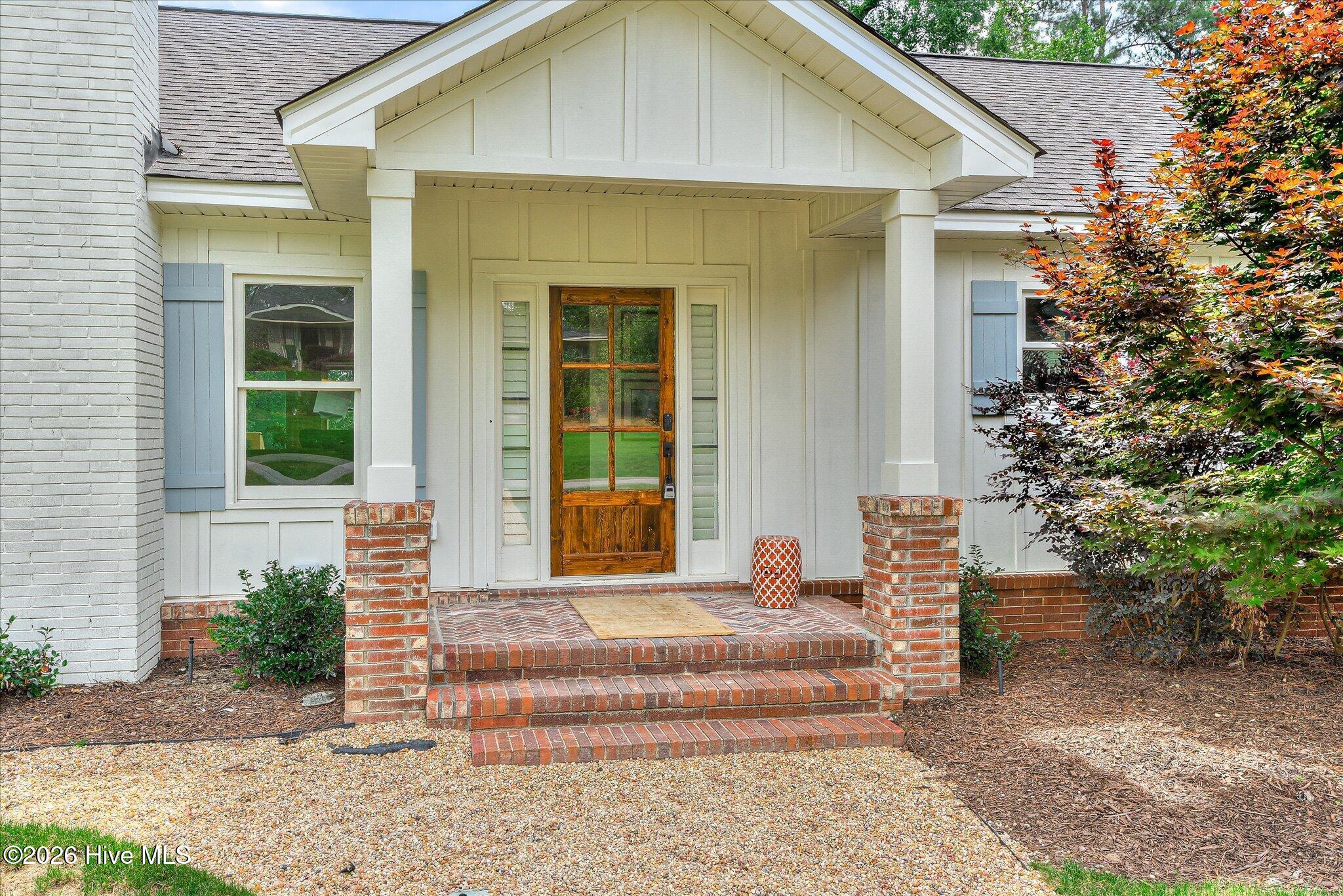 614 Oberlin Road Property Photo 5