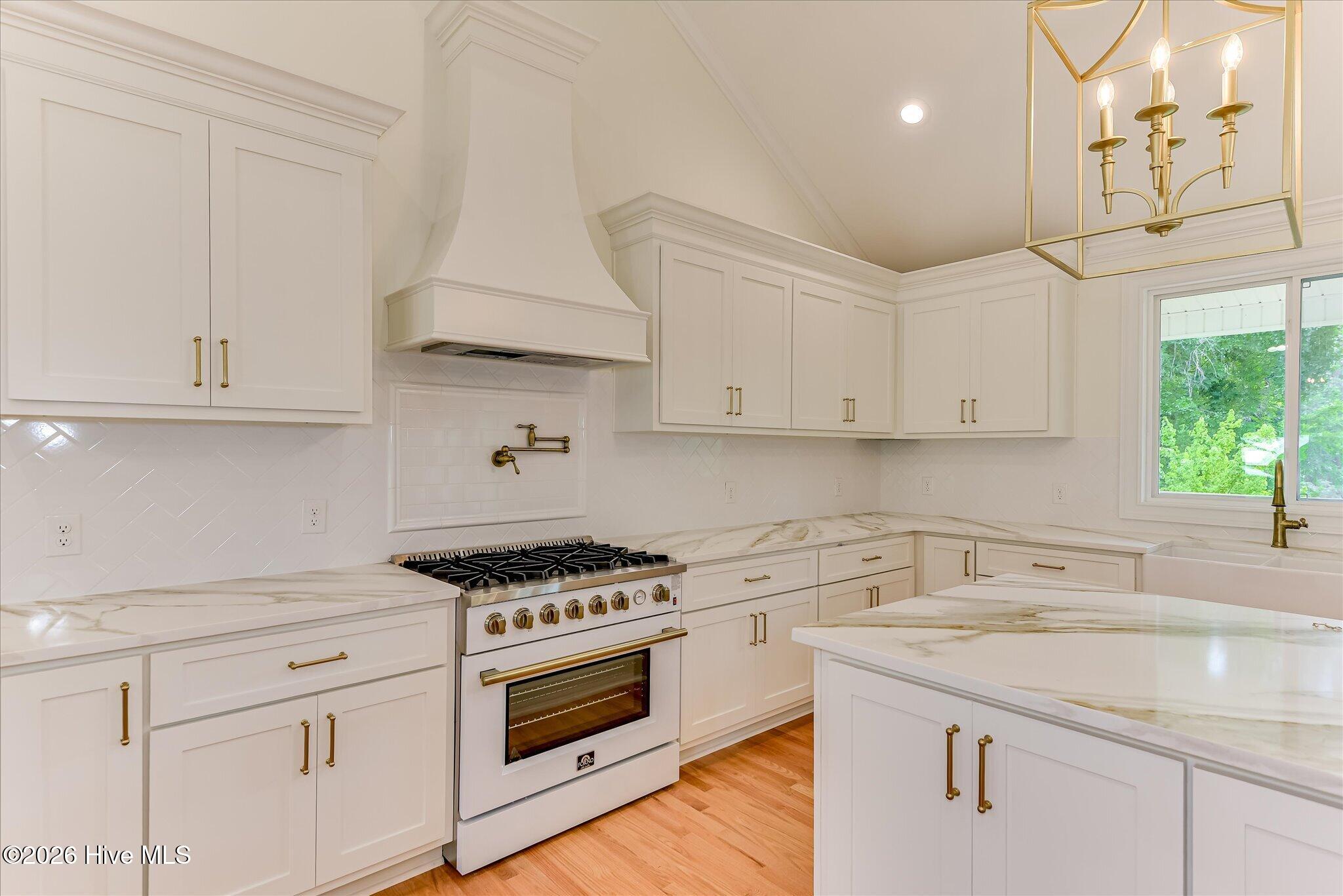 614 Oberlin Road Property Photo 19