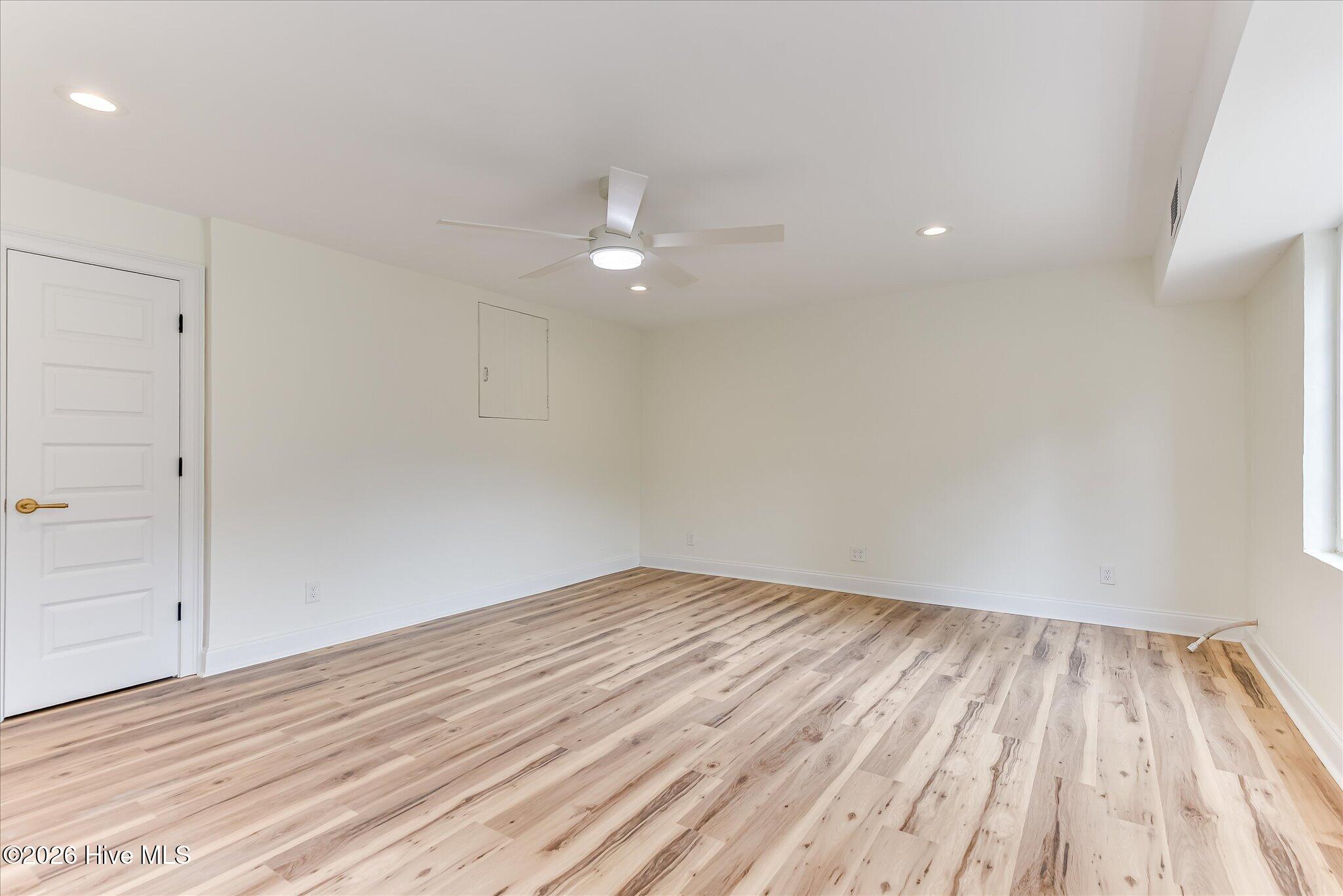 614 Oberlin Road Property Photo 43