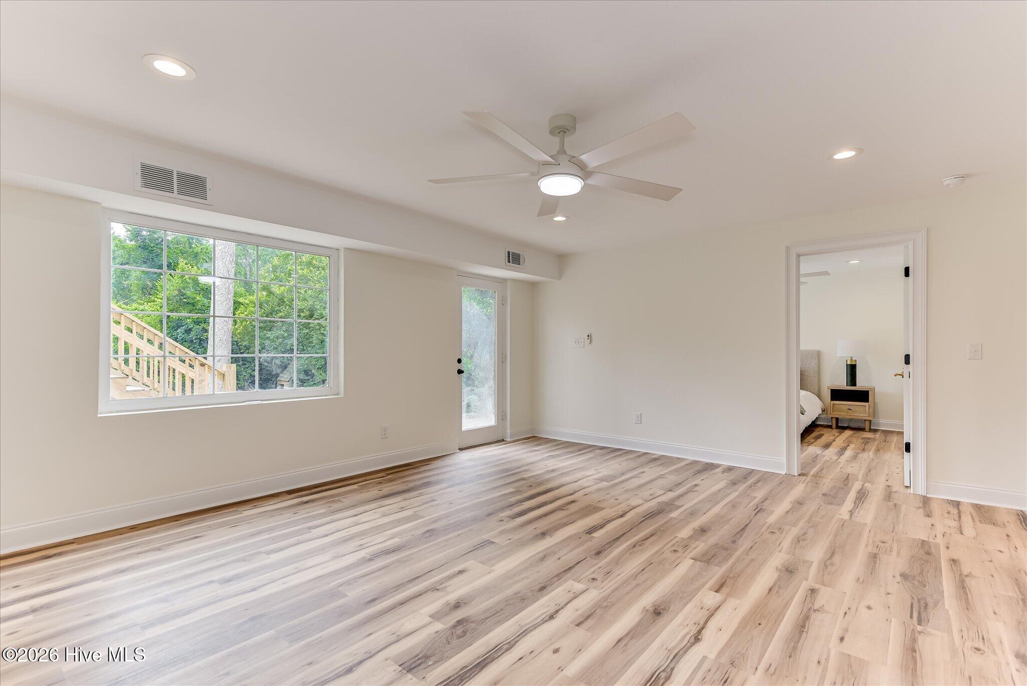 614 Oberlin Road Property Photo 44