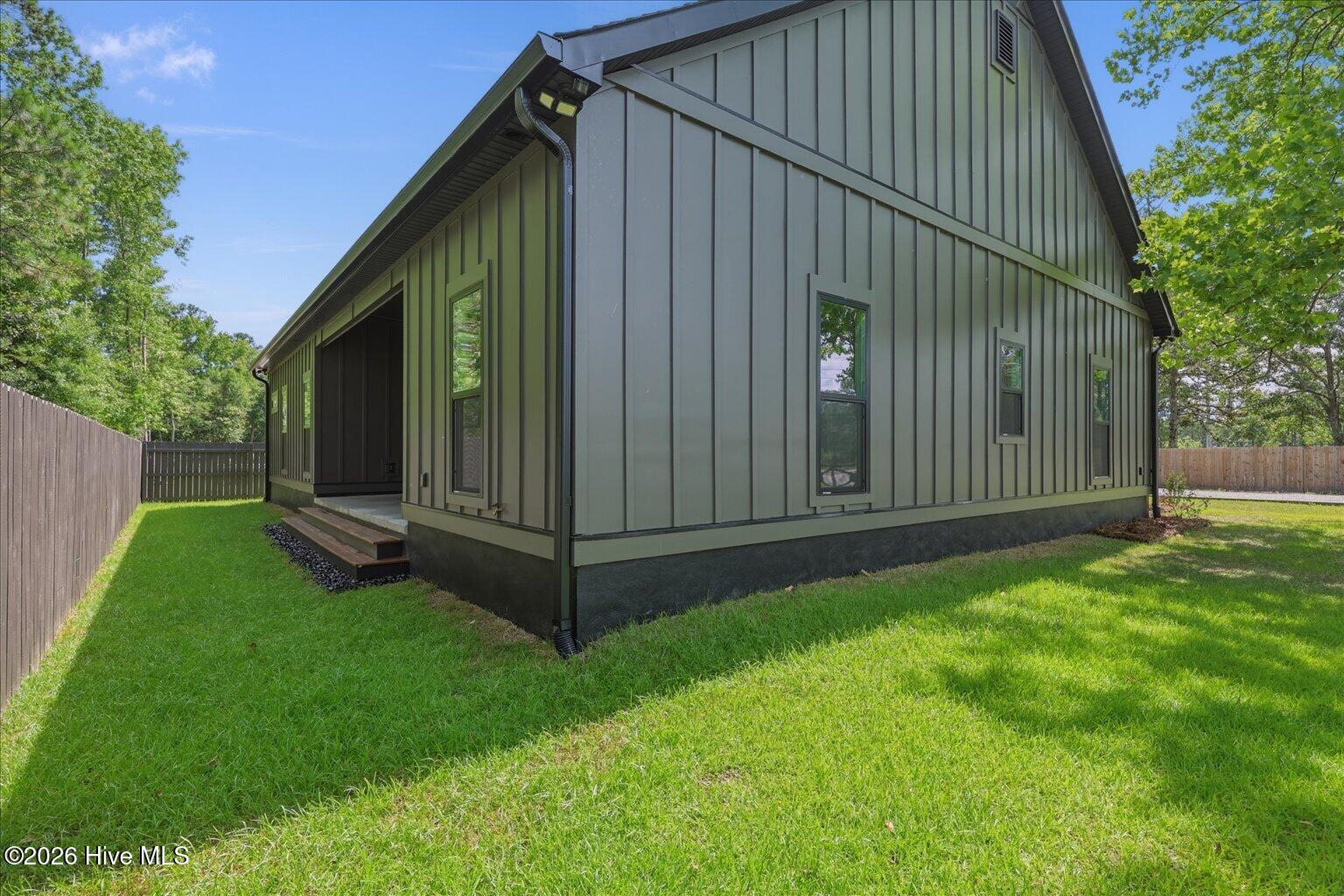 511 Friends Road Se Property Photo 16