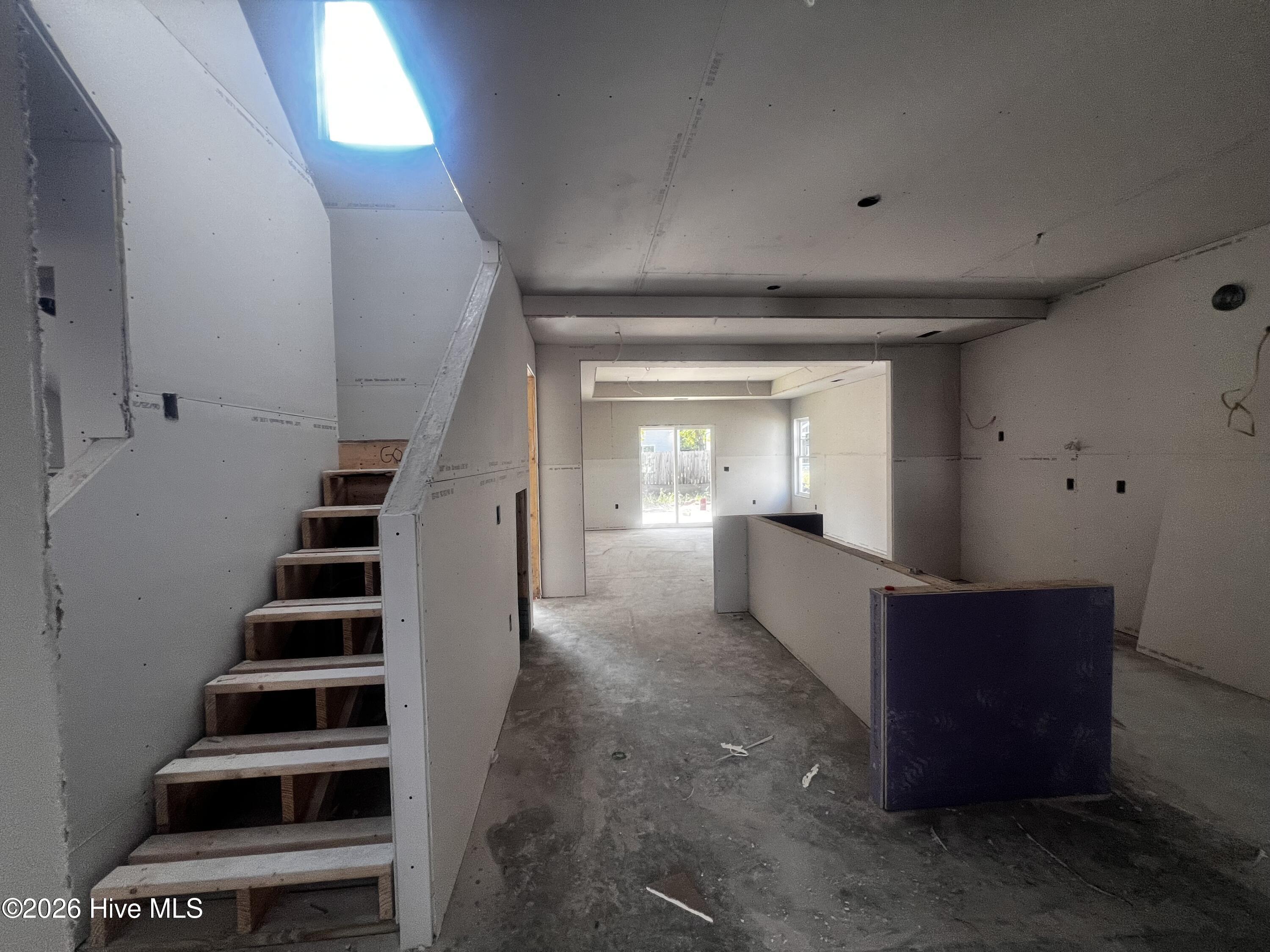 730 Blue Bird Drive Property Photo 3