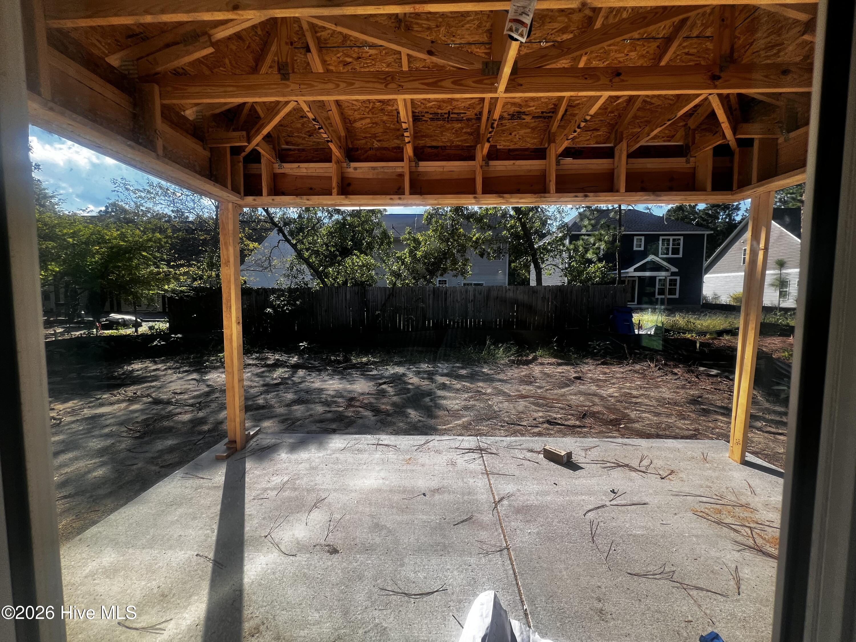 730 Blue Bird Drive Property Photo 4