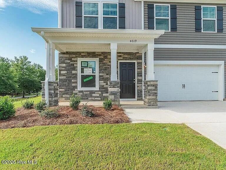 4605 Hartshorn Circle Property Photo 2
