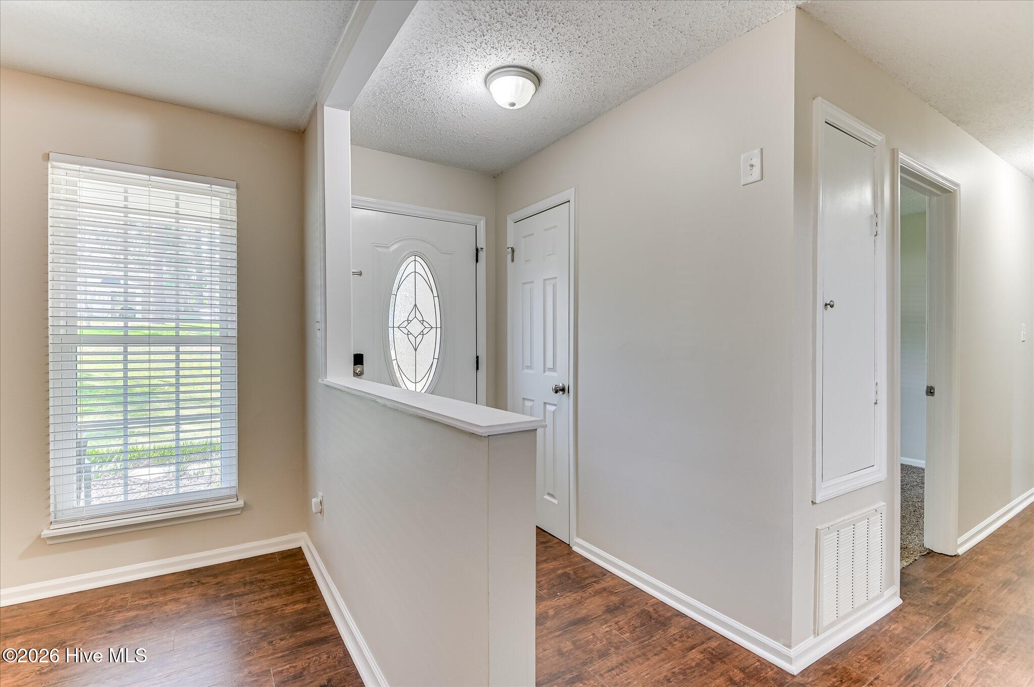 348 Stagecoach Way Property Photo 5