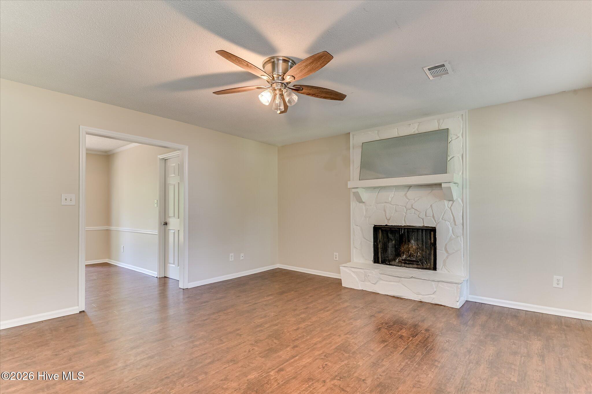 348 Stagecoach Way Property Photo 7