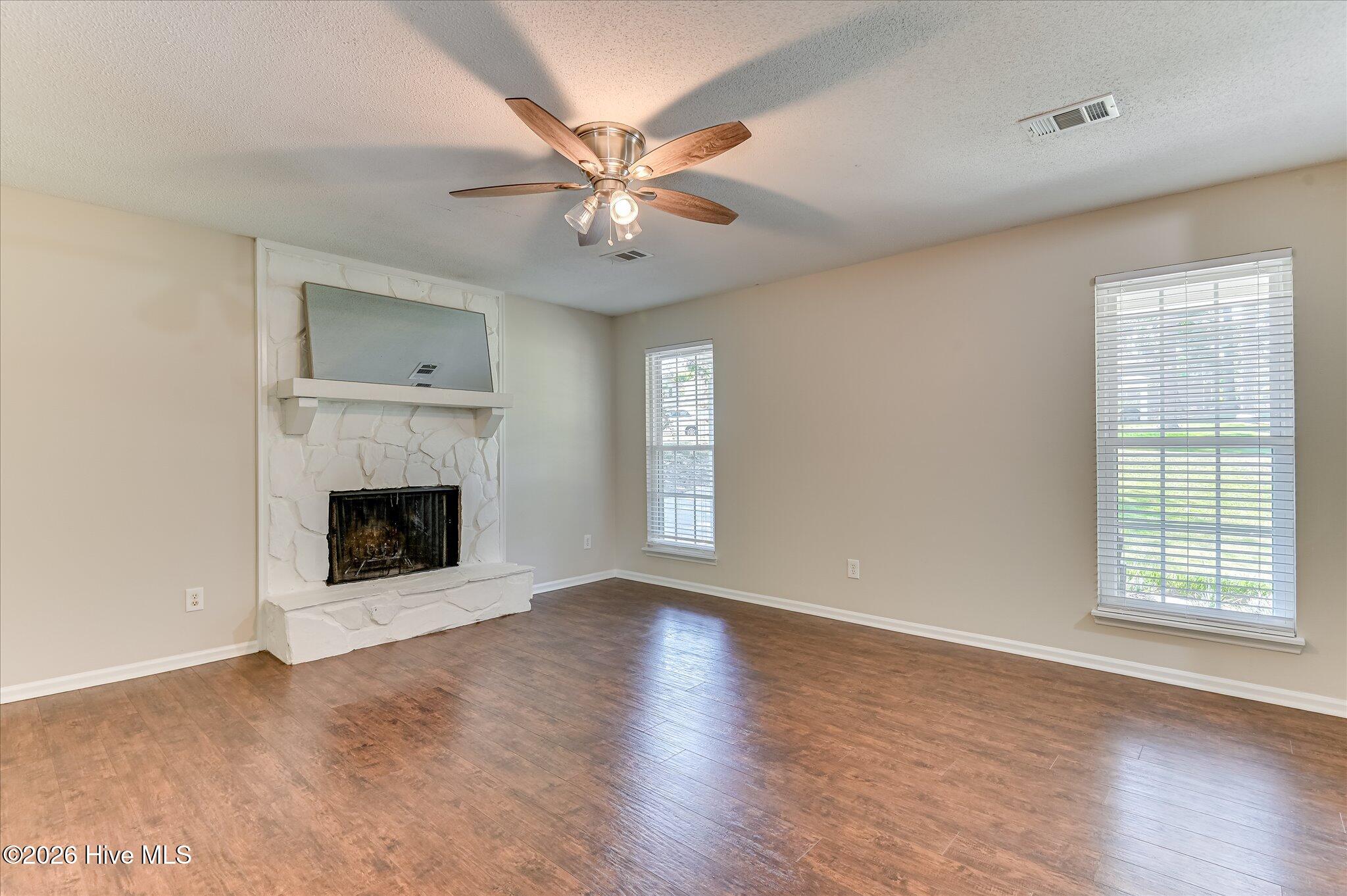 348 Stagecoach Way Property Photo 8