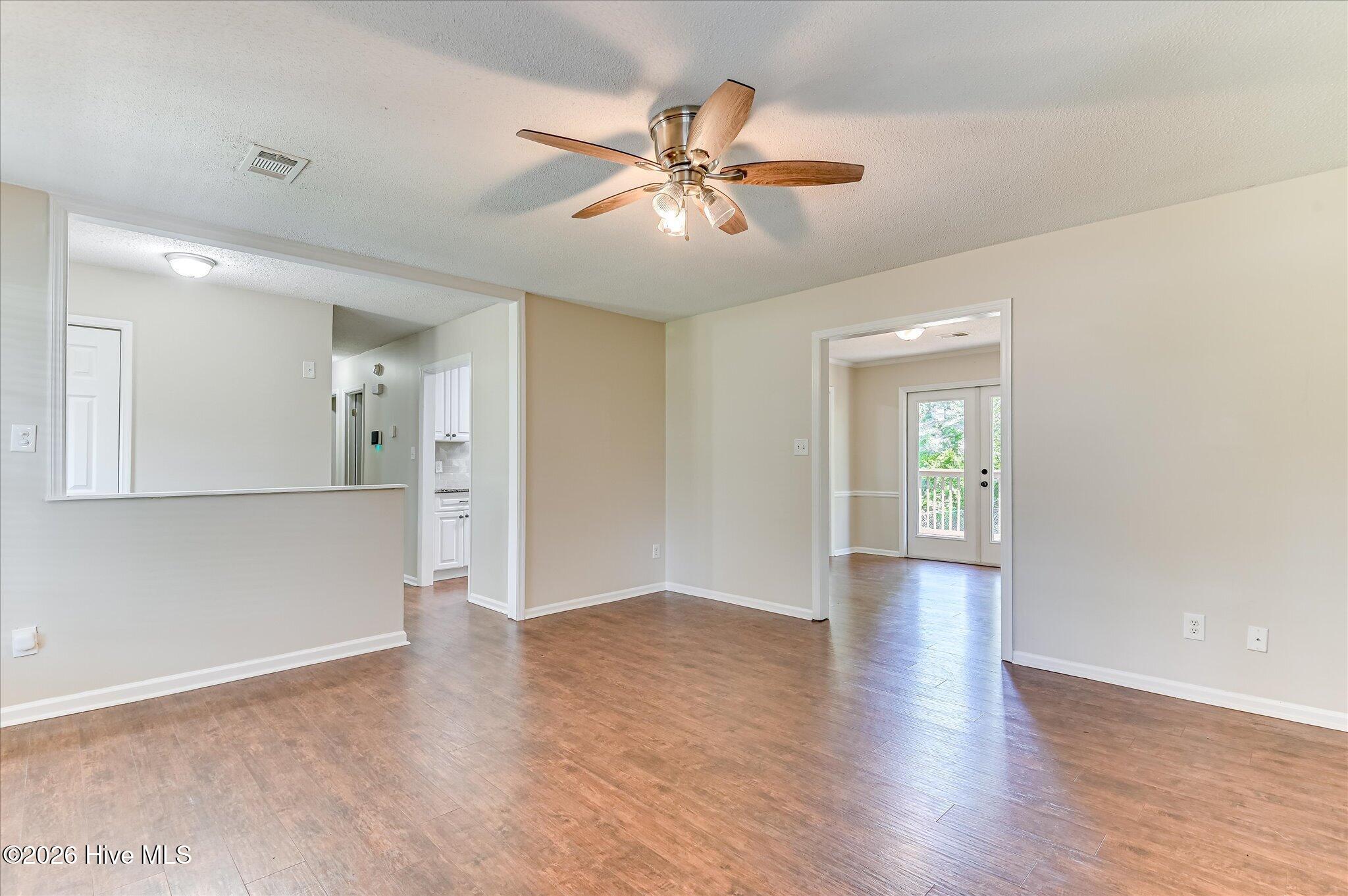348 Stagecoach Way Property Photo 10