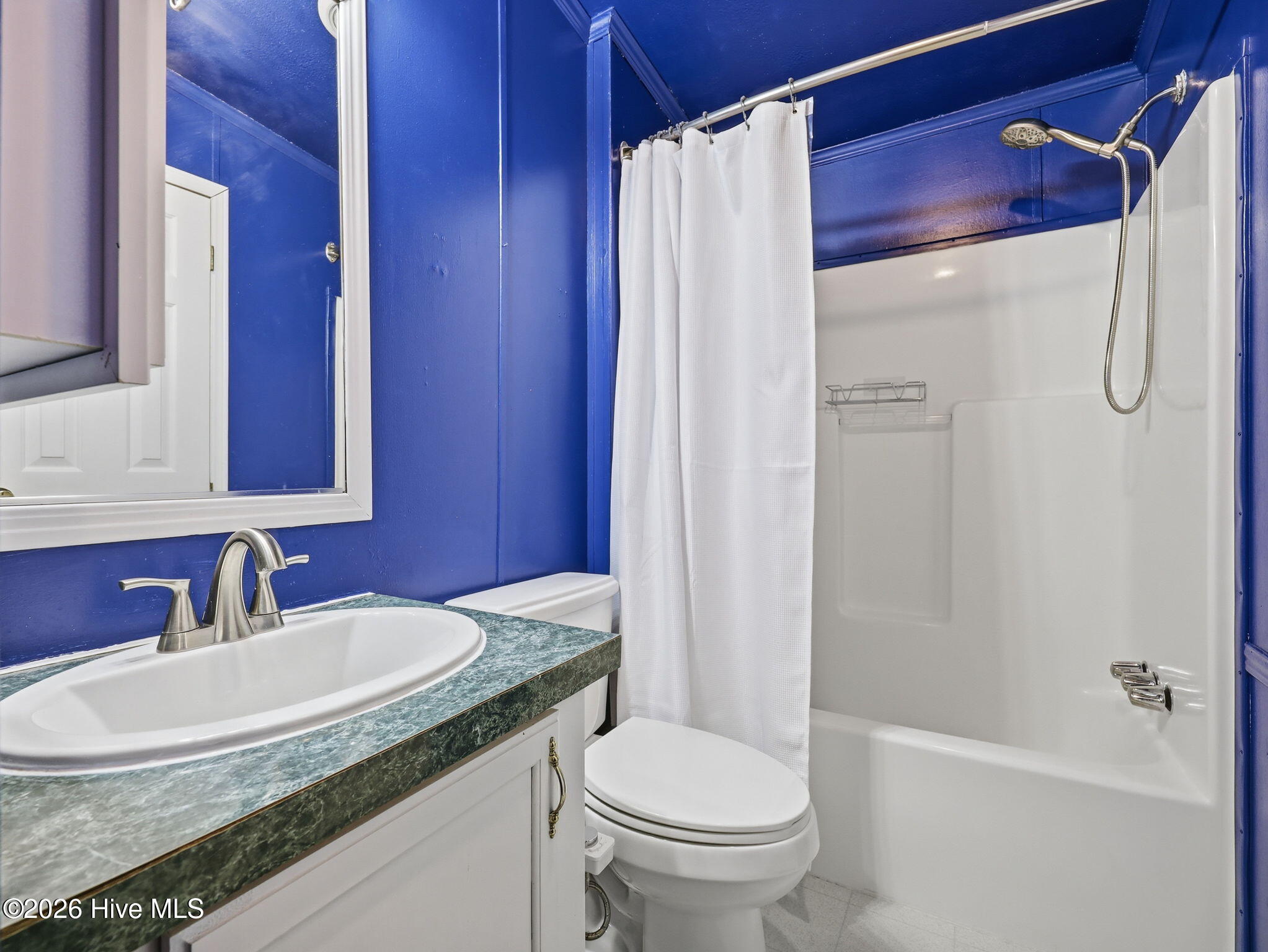 100 Maplecrest Way Property Photo 16