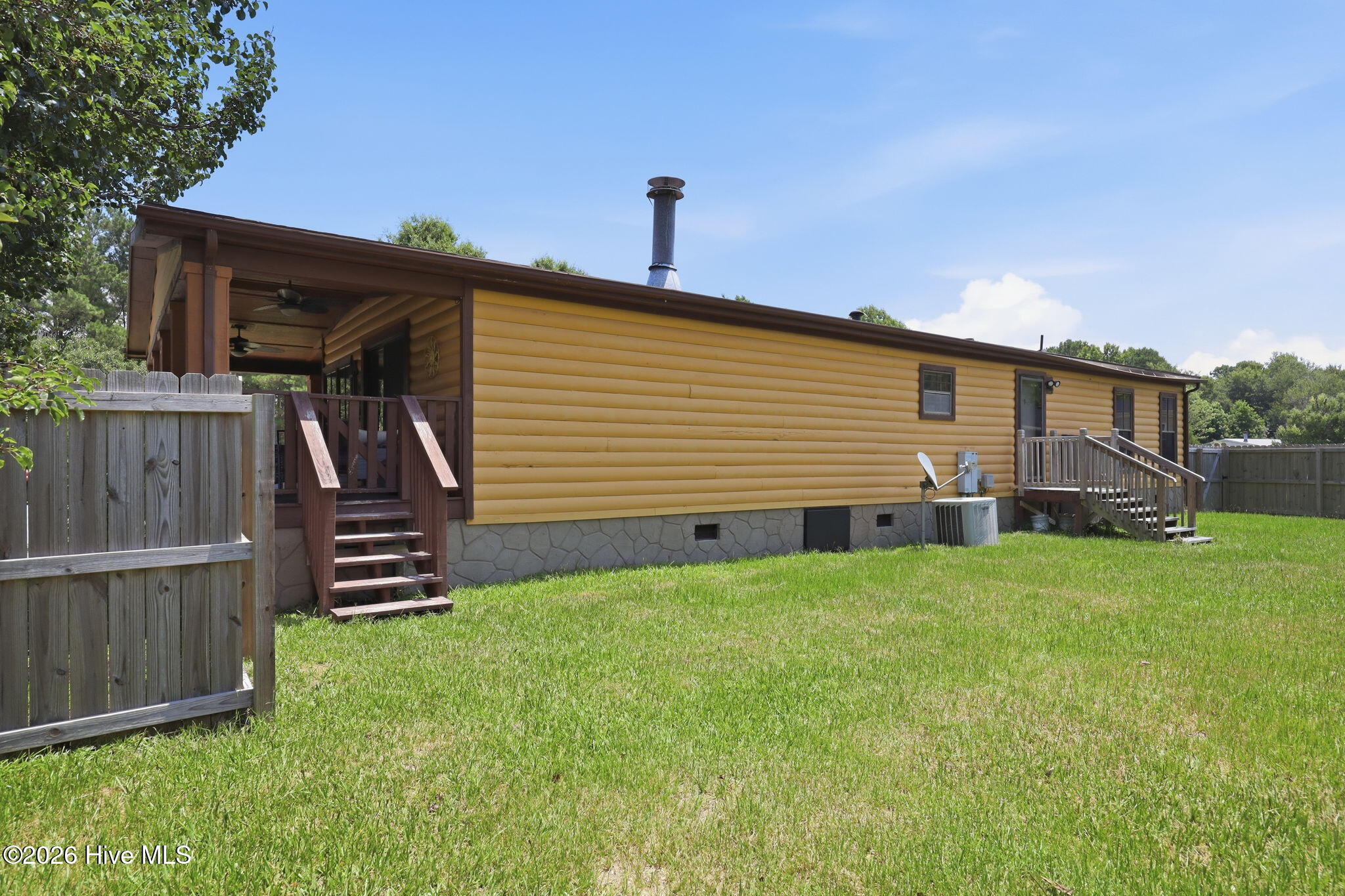100 Maplecrest Way Property Photo 31