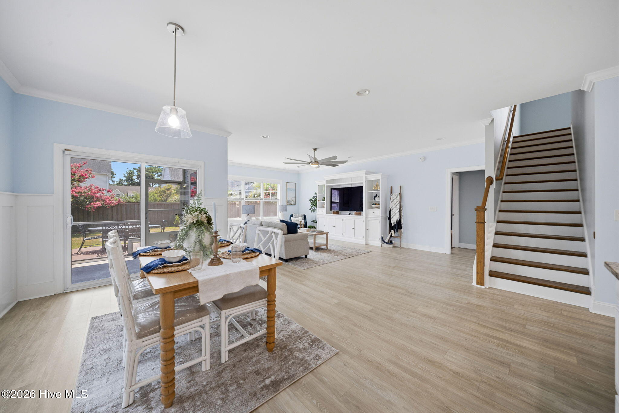 105 N Lamplighters Walk Property Photo 11