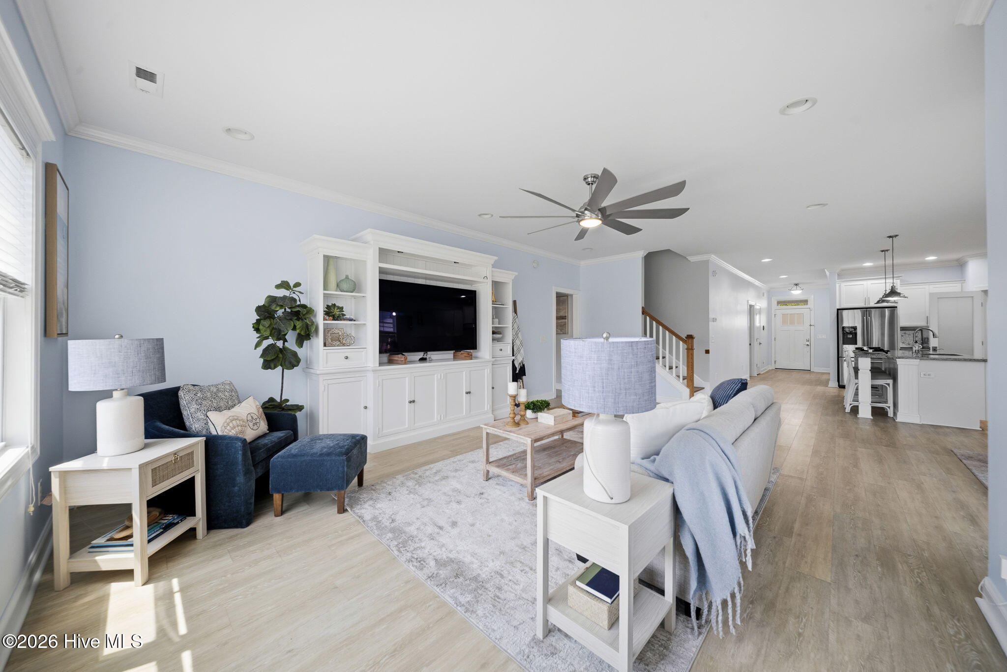 105 N Lamplighters Walk Property Photo 14
