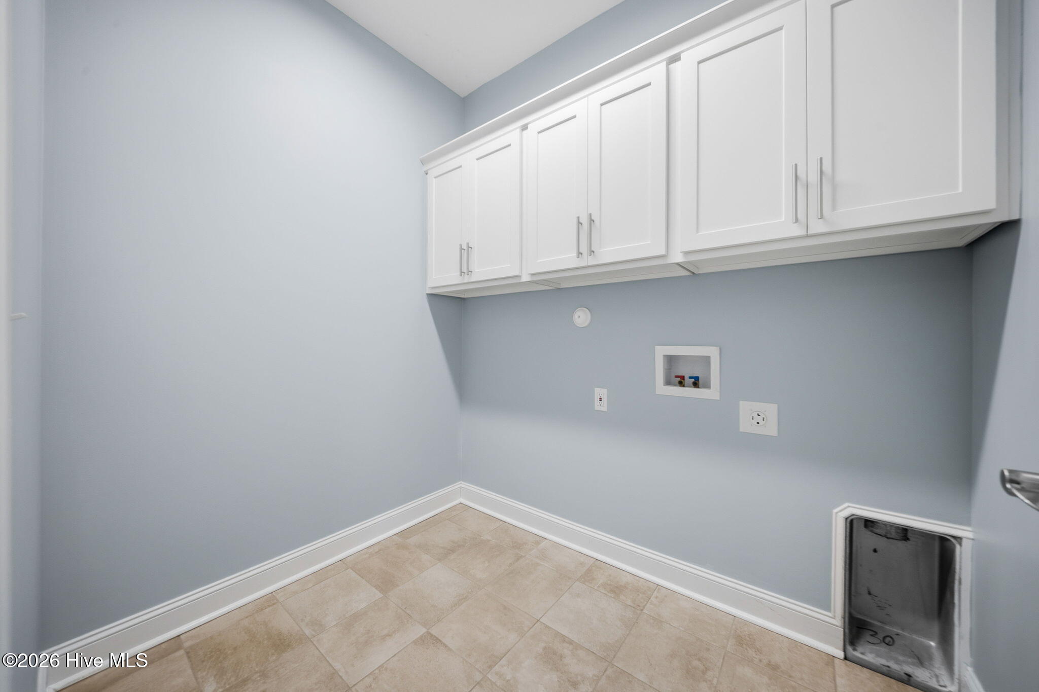 105 N Lamplighters Walk Property Photo 28